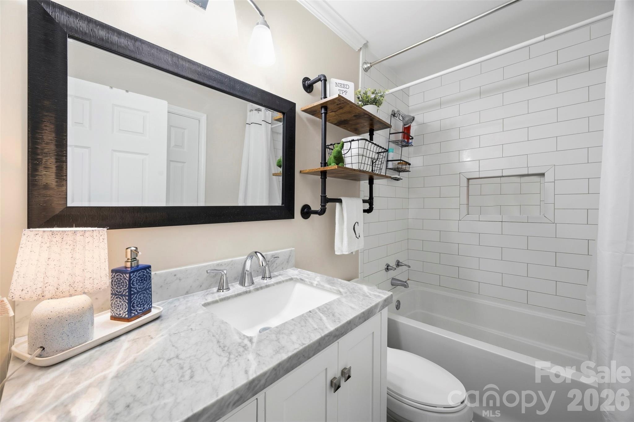 2109 Hollandale Drive — Gastonia