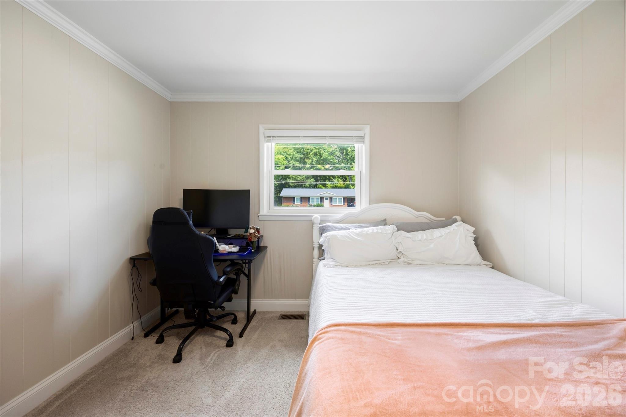 2109 Hollandale Drive — Gastonia