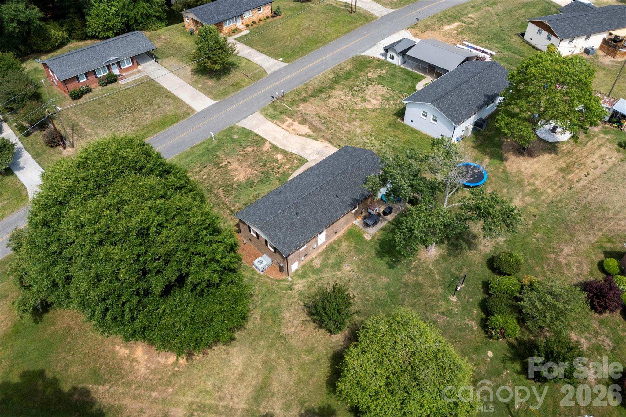 2109 Hollandale Drive — Gastonia