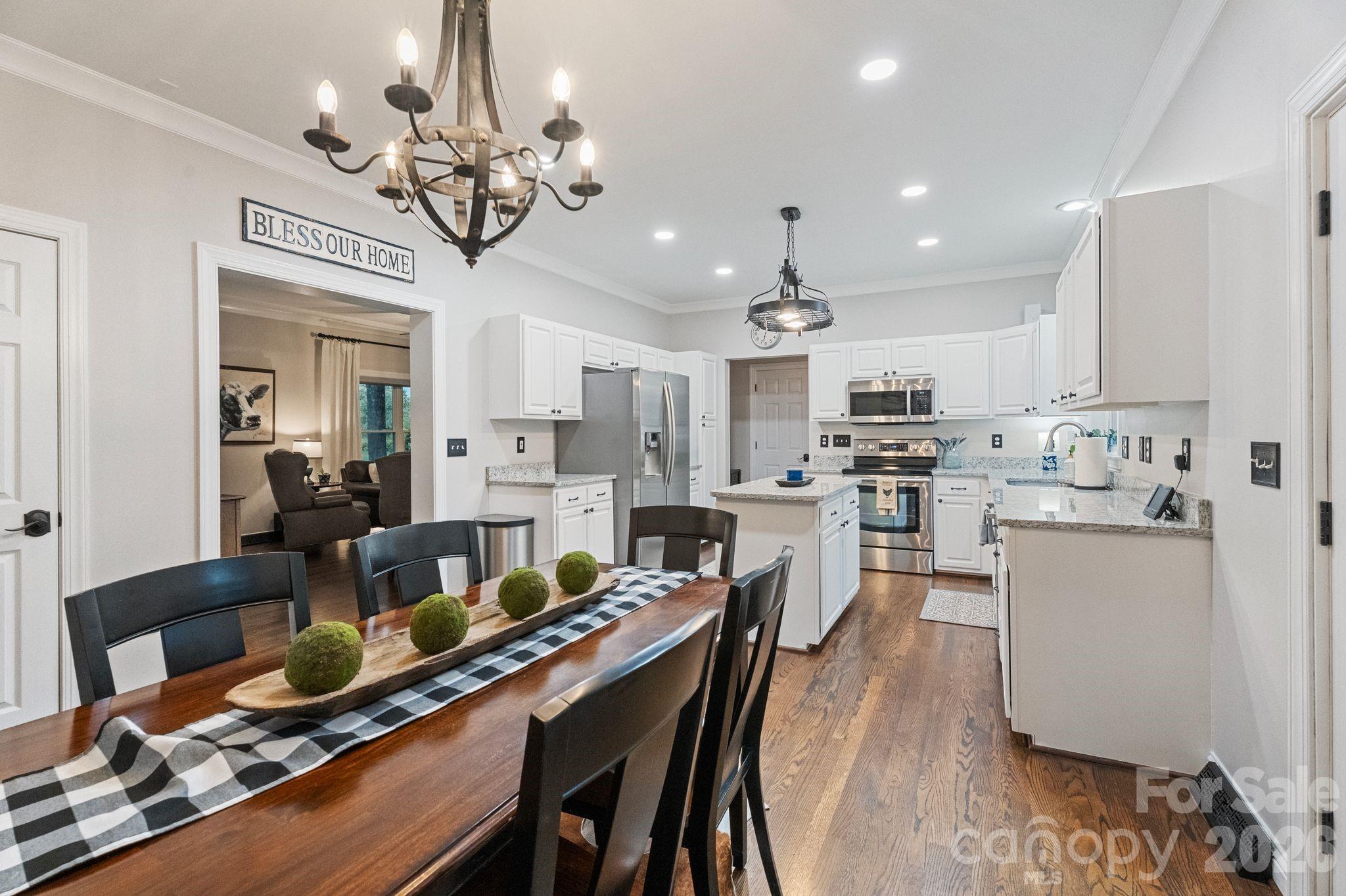 1744 Lowe Drive — Catawba