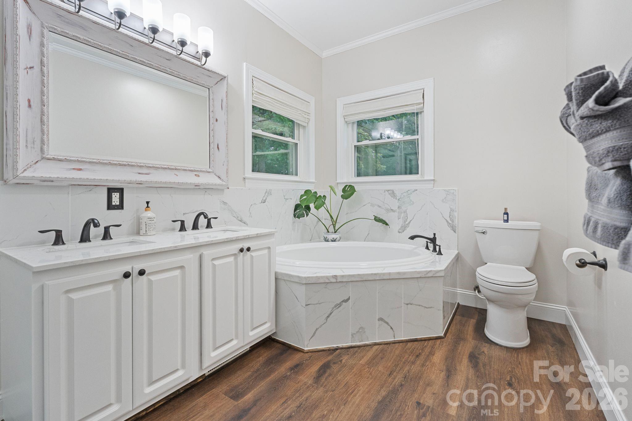 1744 Lowe Drive — Catawba