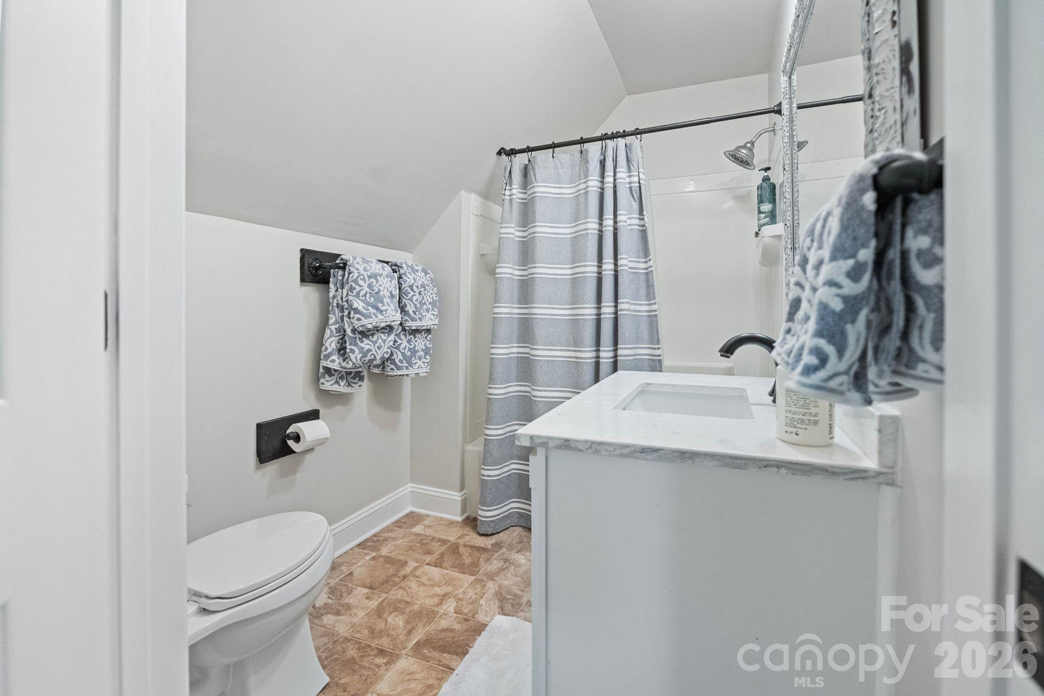 1744 Lowe Drive — Catawba