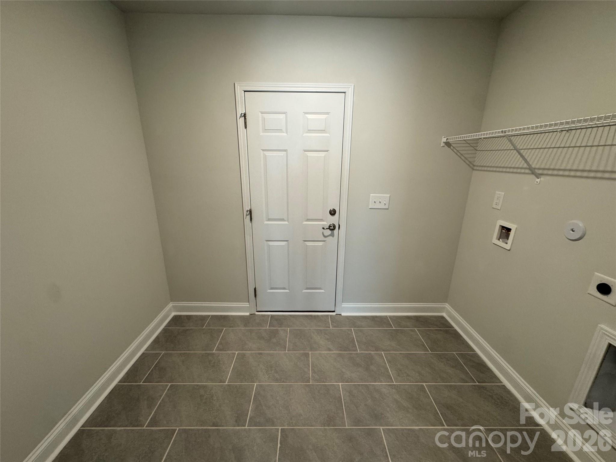 1606 Autumn Lane #114 — York