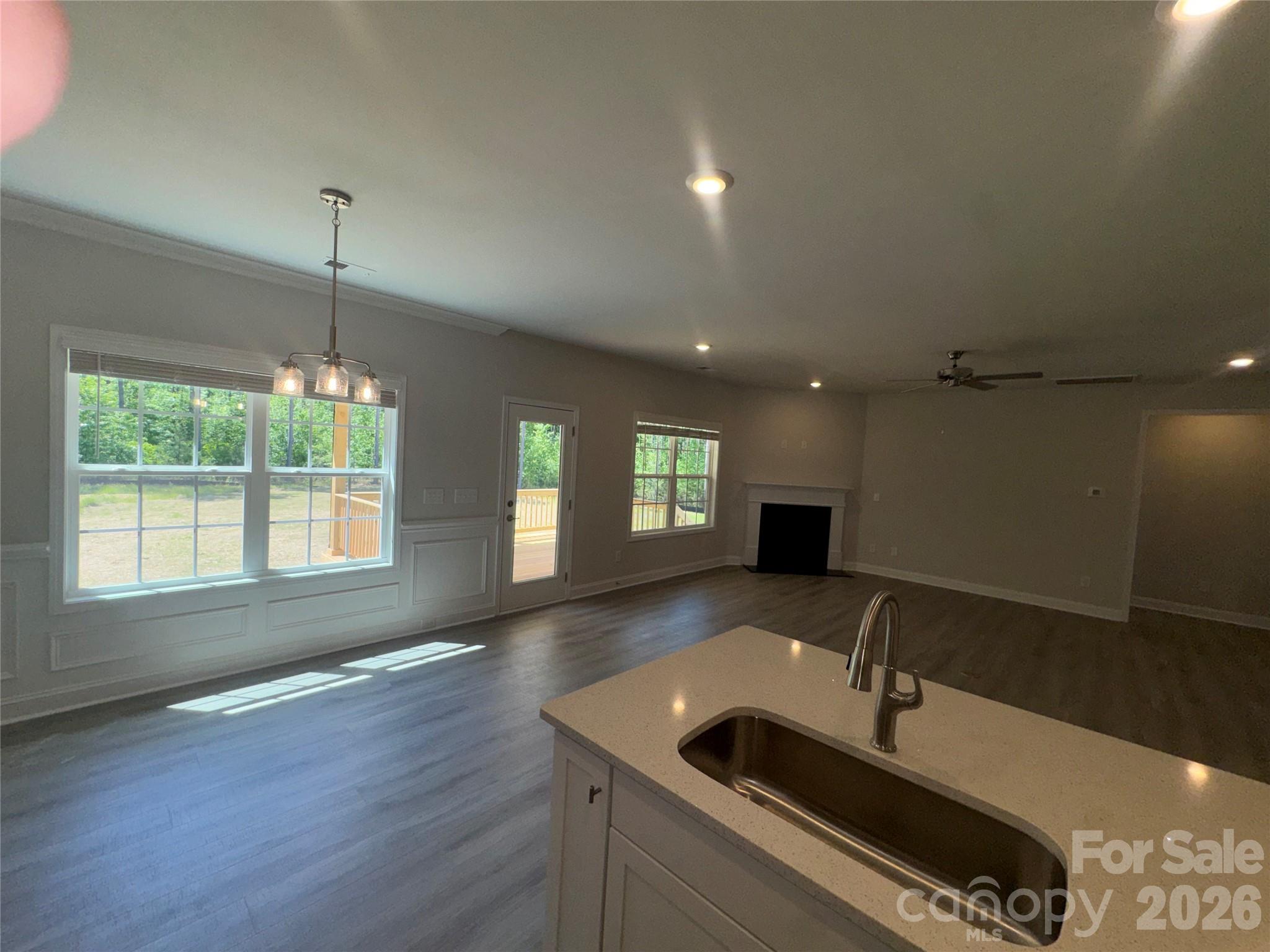 1606 Autumn Lane #114 — York