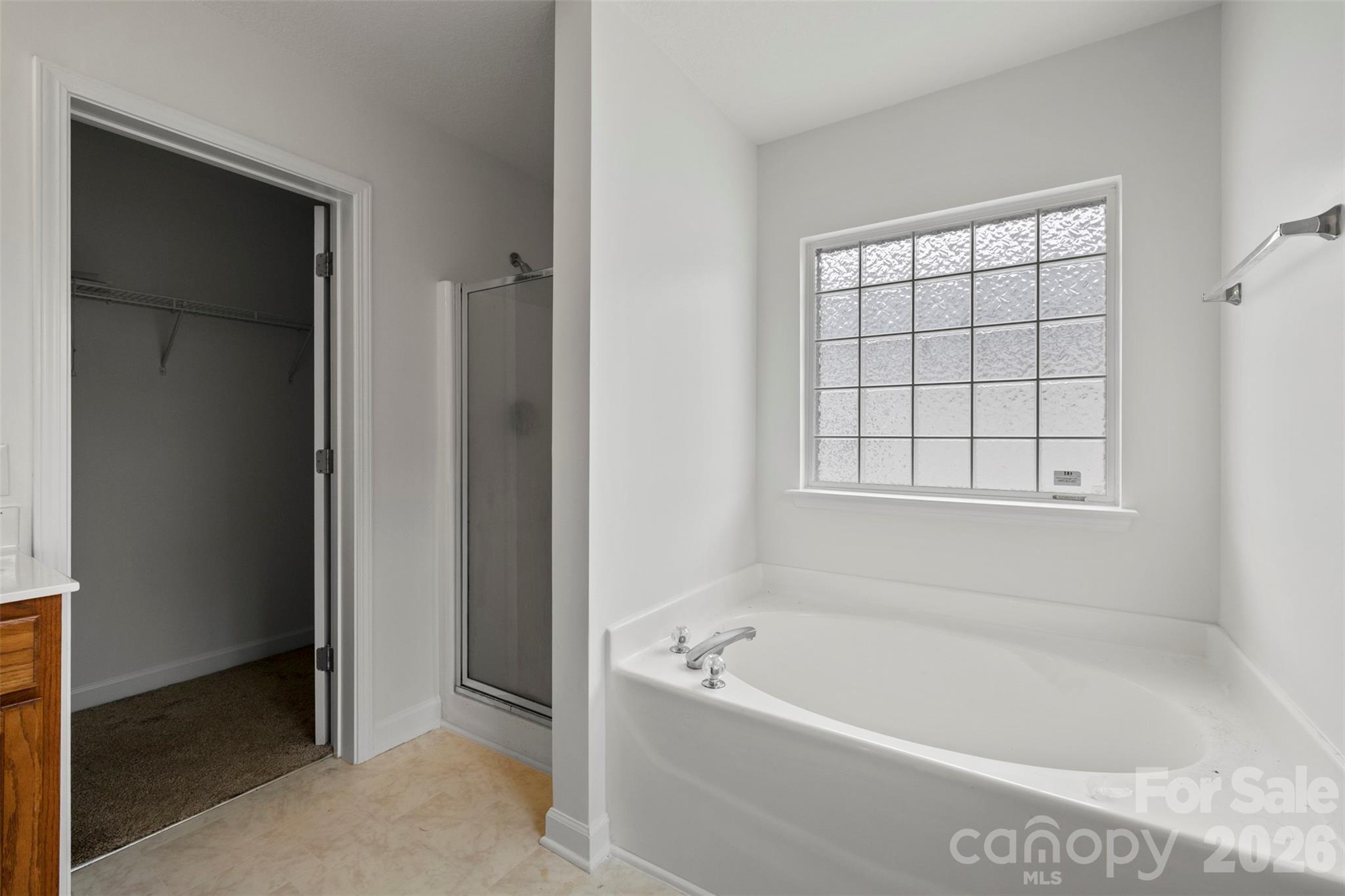 6618 Wicked Oak Lane — Charlotte