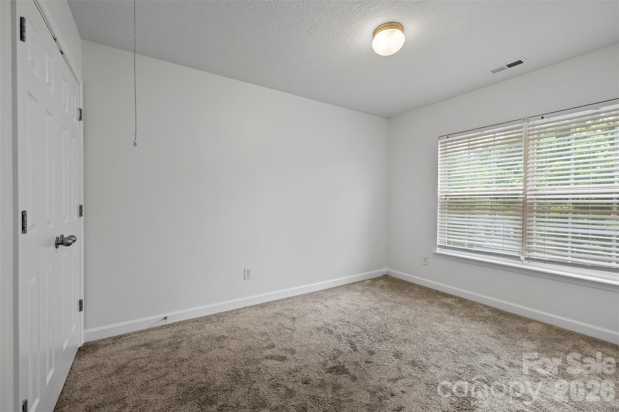 6618 Wicked Oak Lane — Charlotte