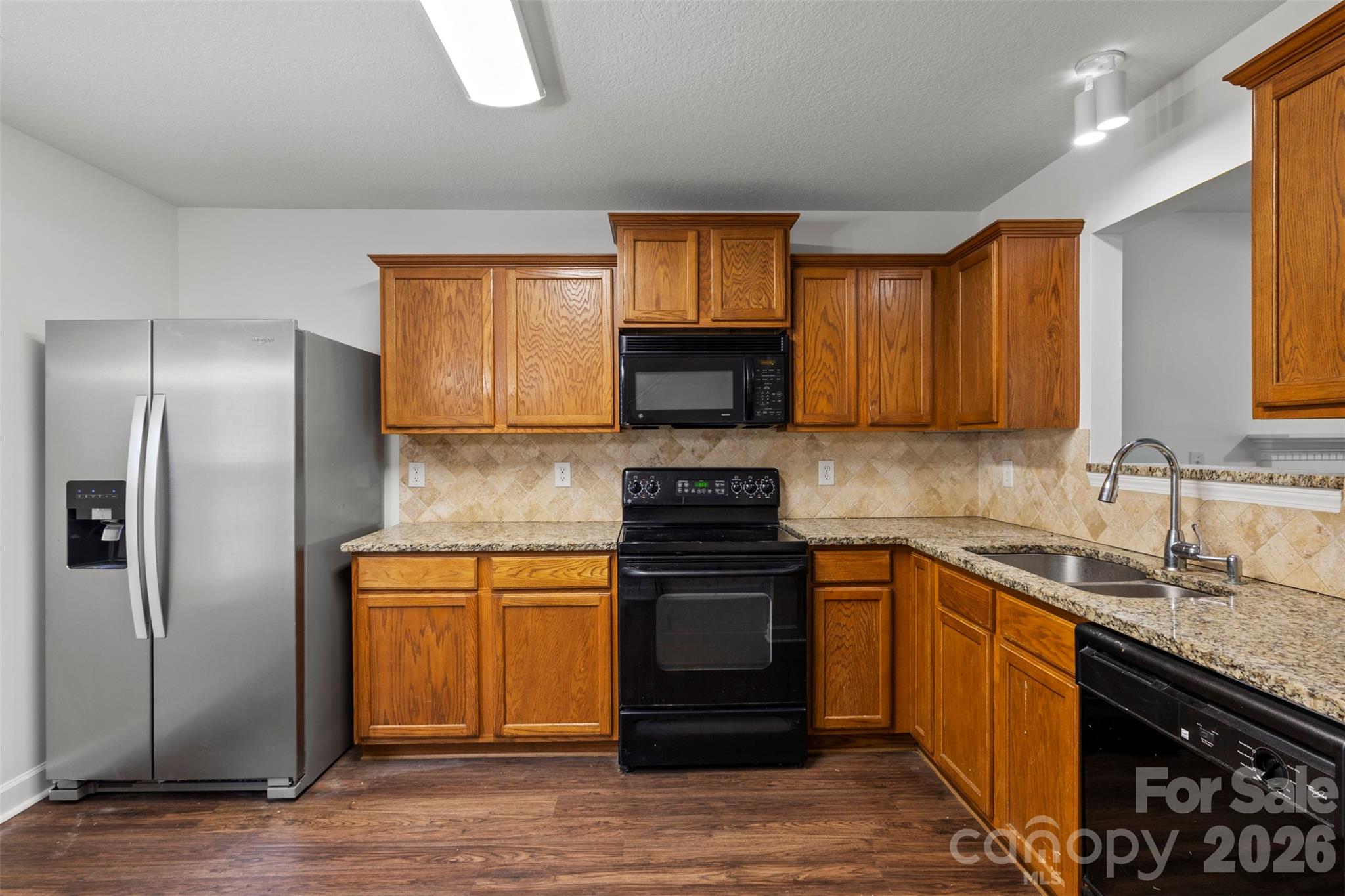 6618 Wicked Oak Lane — Charlotte
