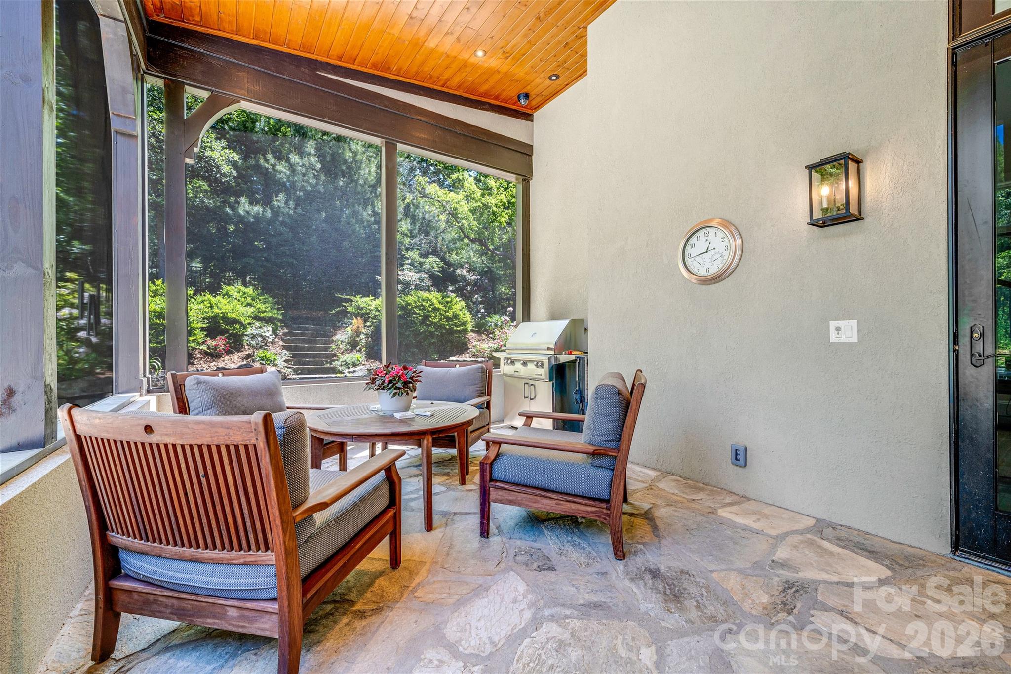 11 Beadle Lane — Asheville