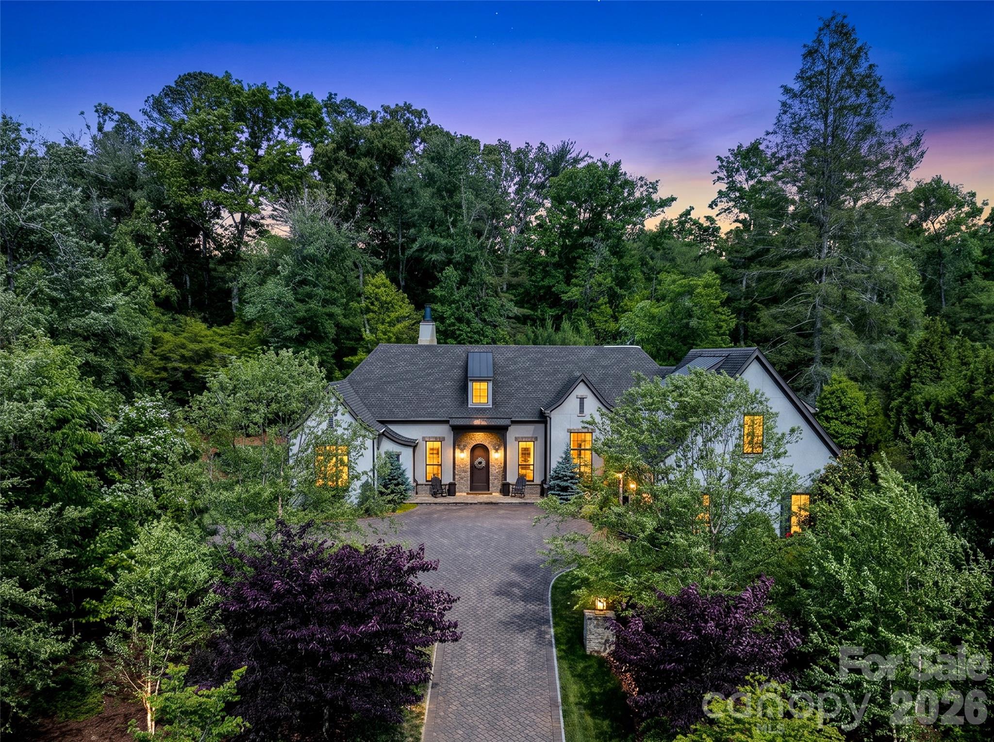 11 Beadle Lane — Asheville