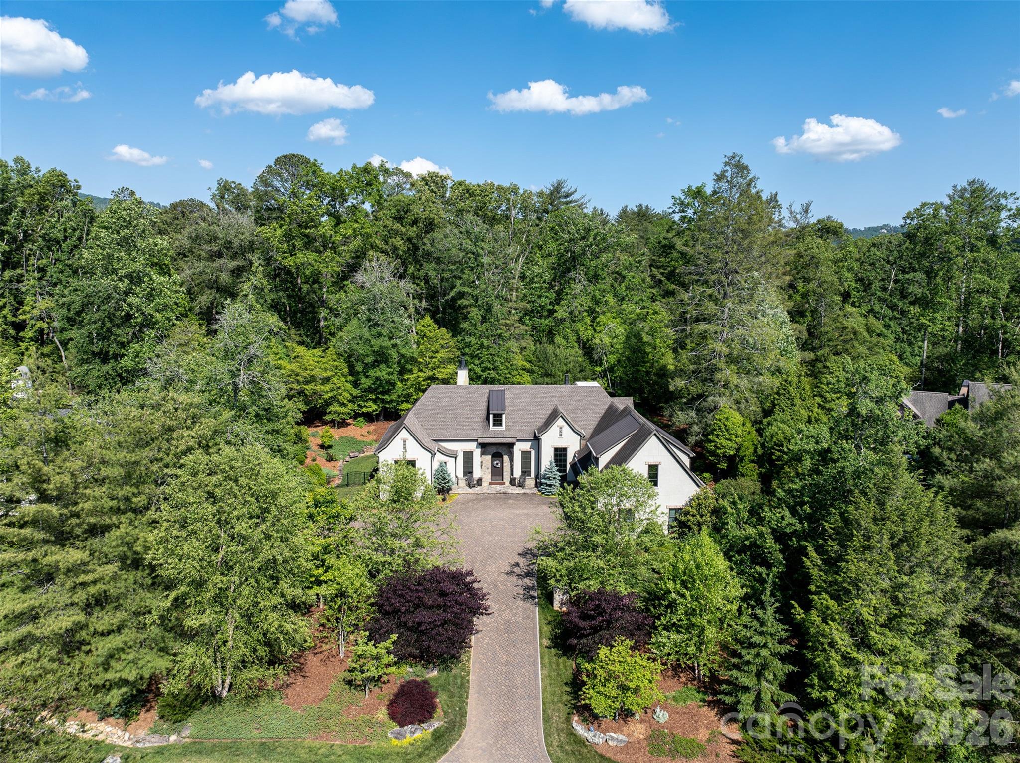 11 Beadle Lane — Asheville