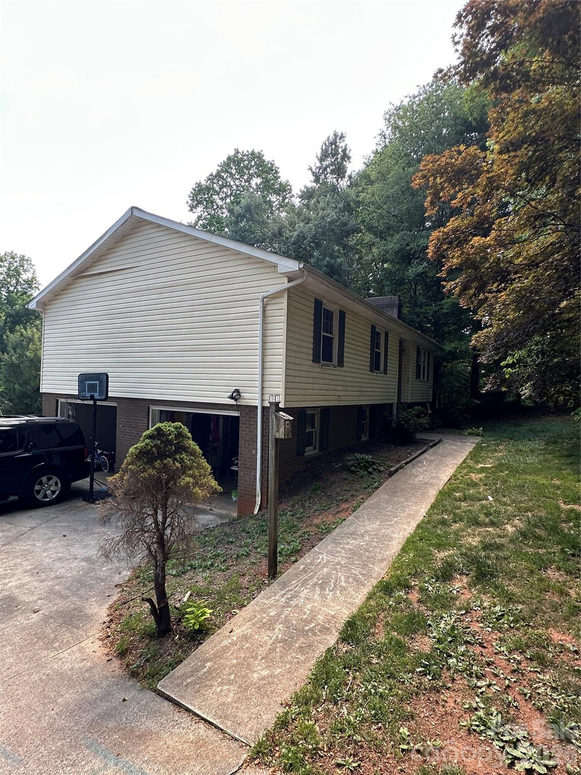 306 New Orleans Boulevard — Morganton