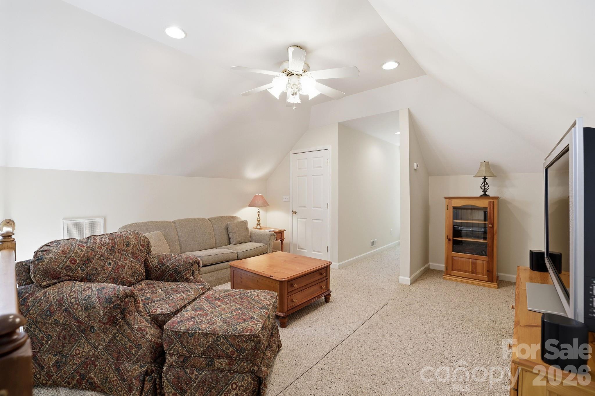 1353 Cole Avenue — Rock Hill