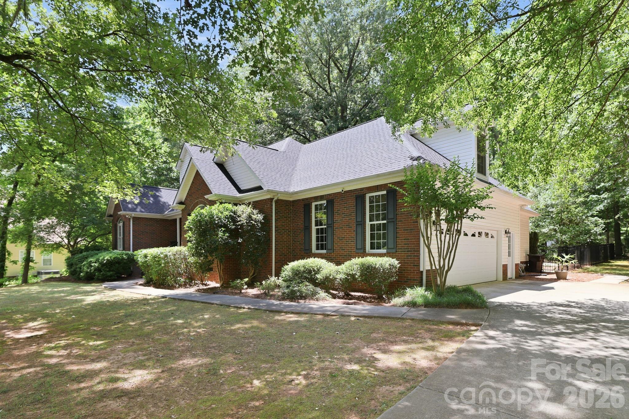 1353 Cole Avenue — Rock Hill
