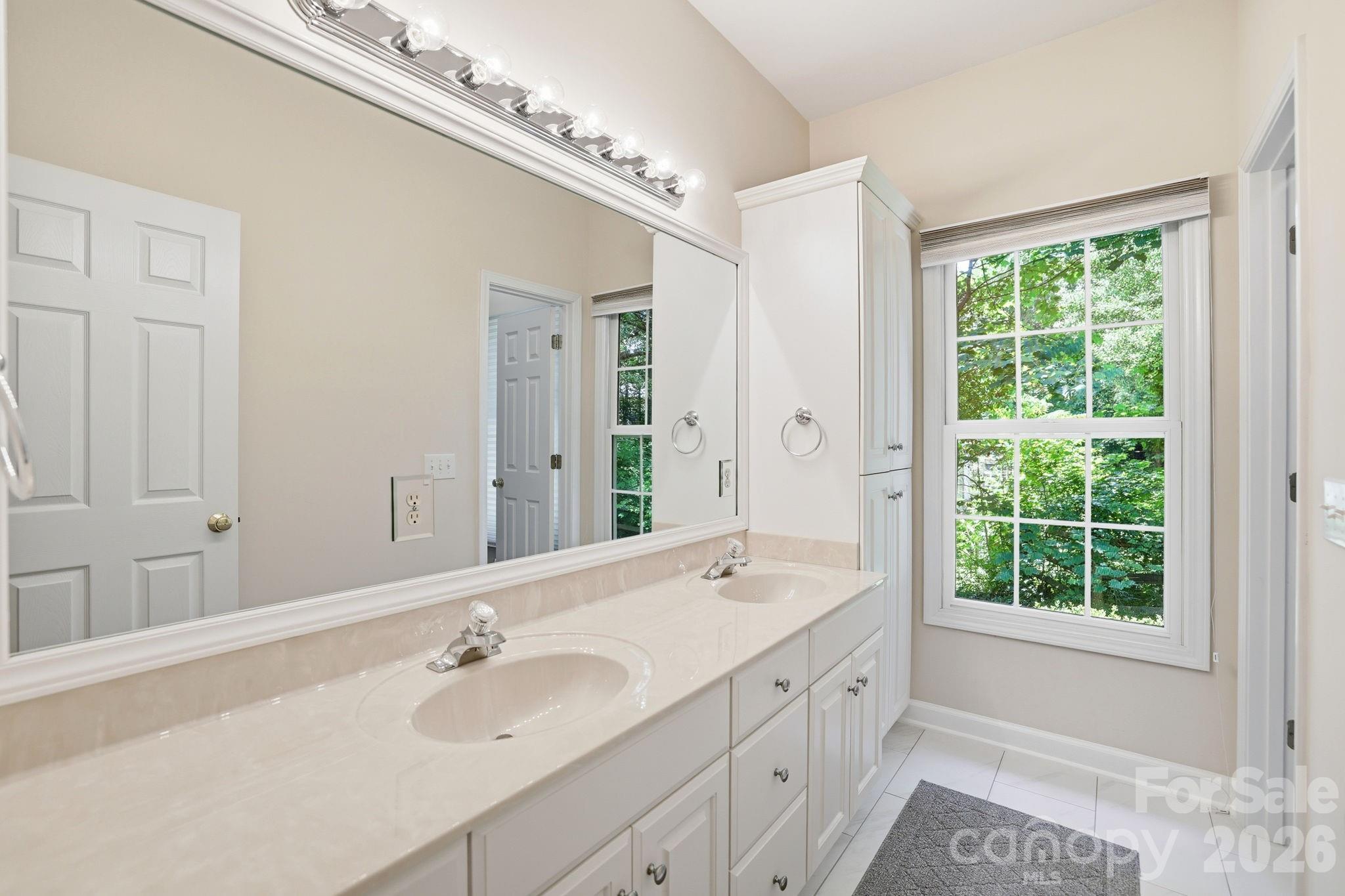 1353 Cole Avenue — Rock Hill