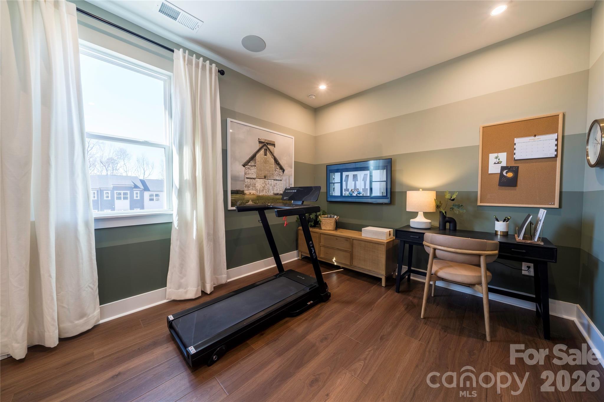 4032 Canvas Court — Charlotte