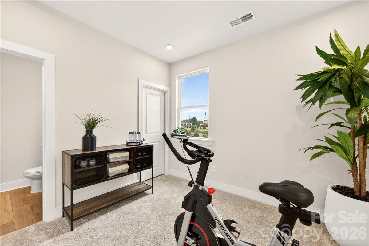 4032 Canvas Court — Charlotte