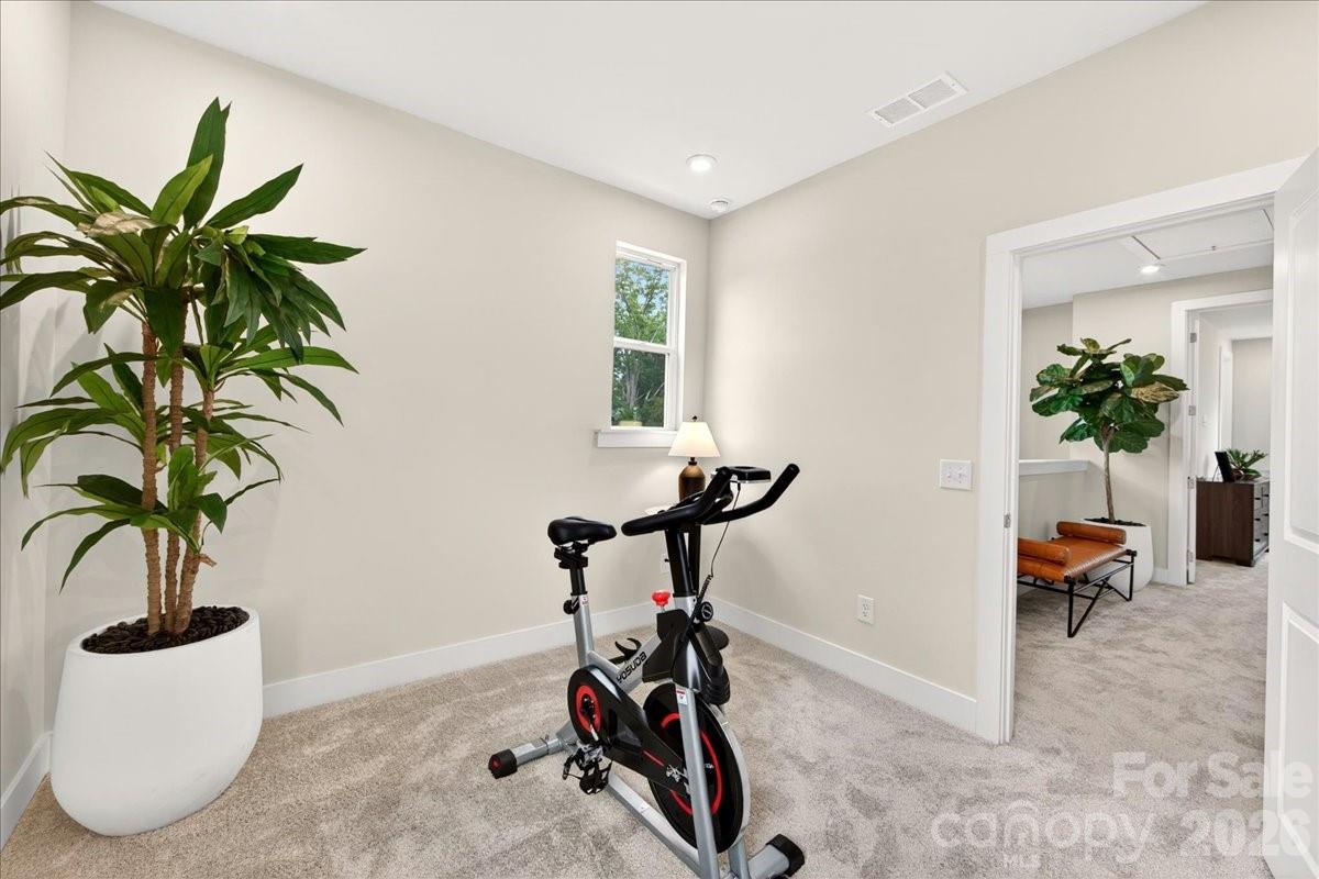 4032 Canvas Court — Charlotte
