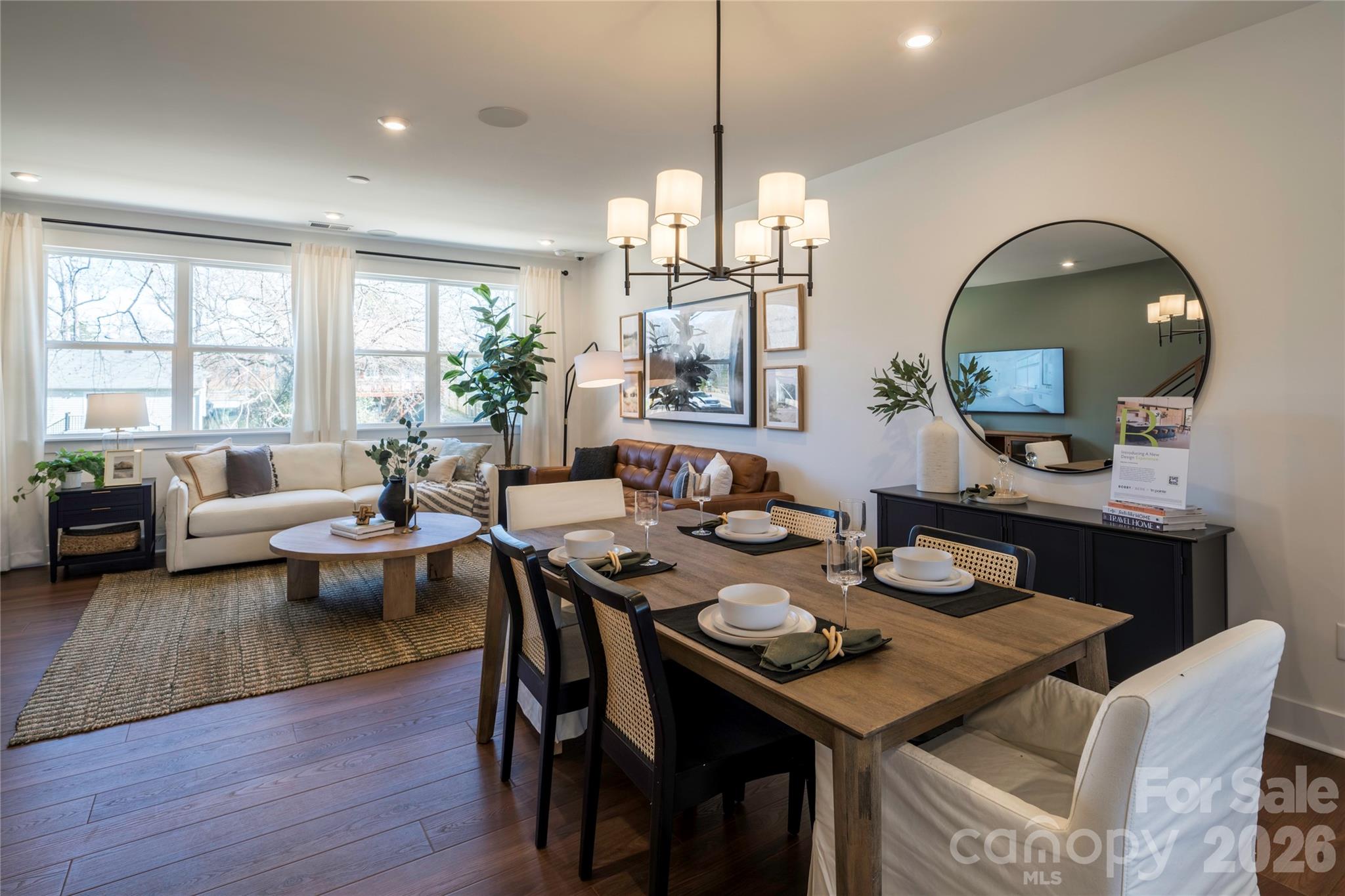 4032 Canvas Court — Charlotte