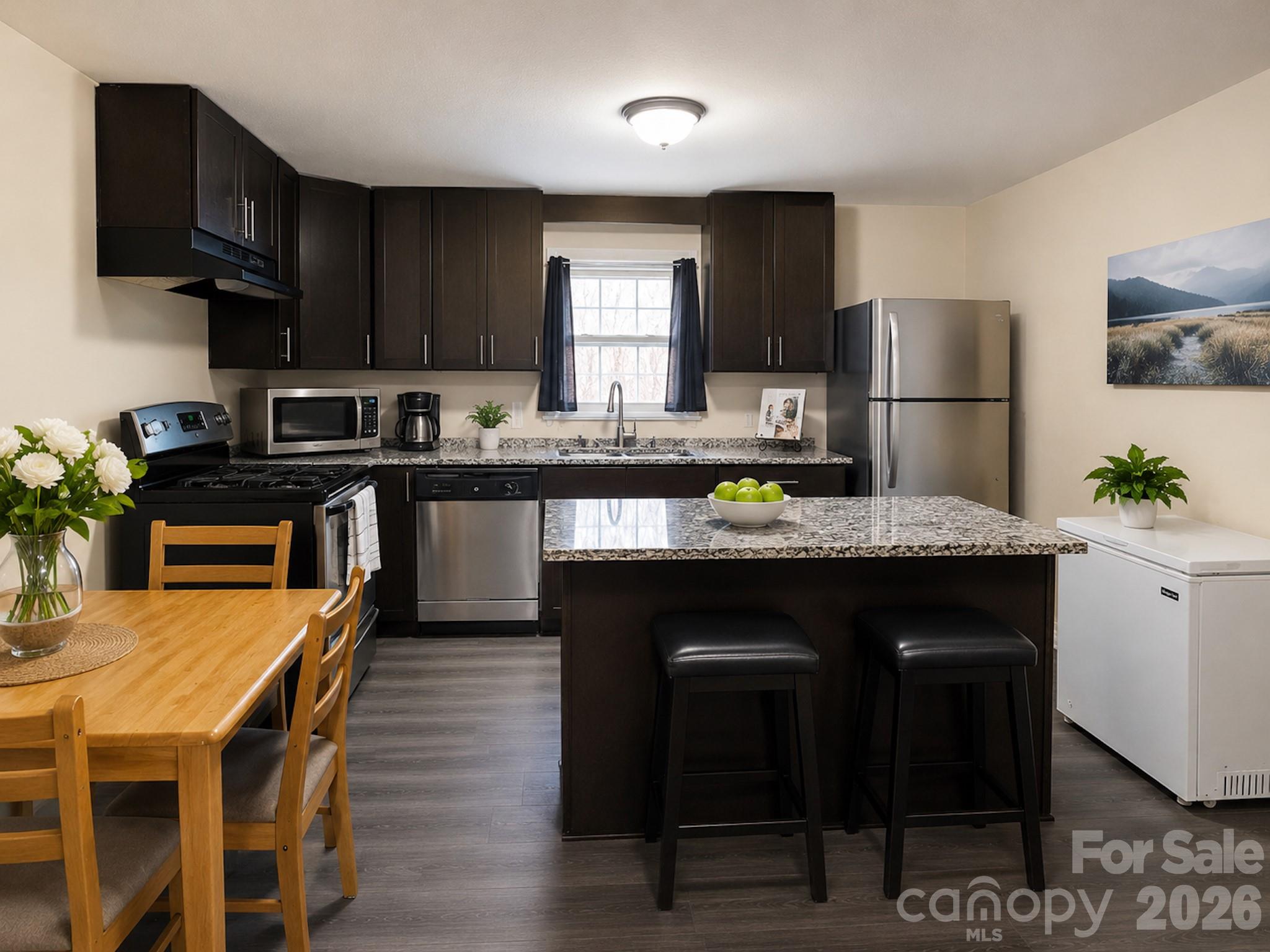 1711 Younger Avenue — Statesville