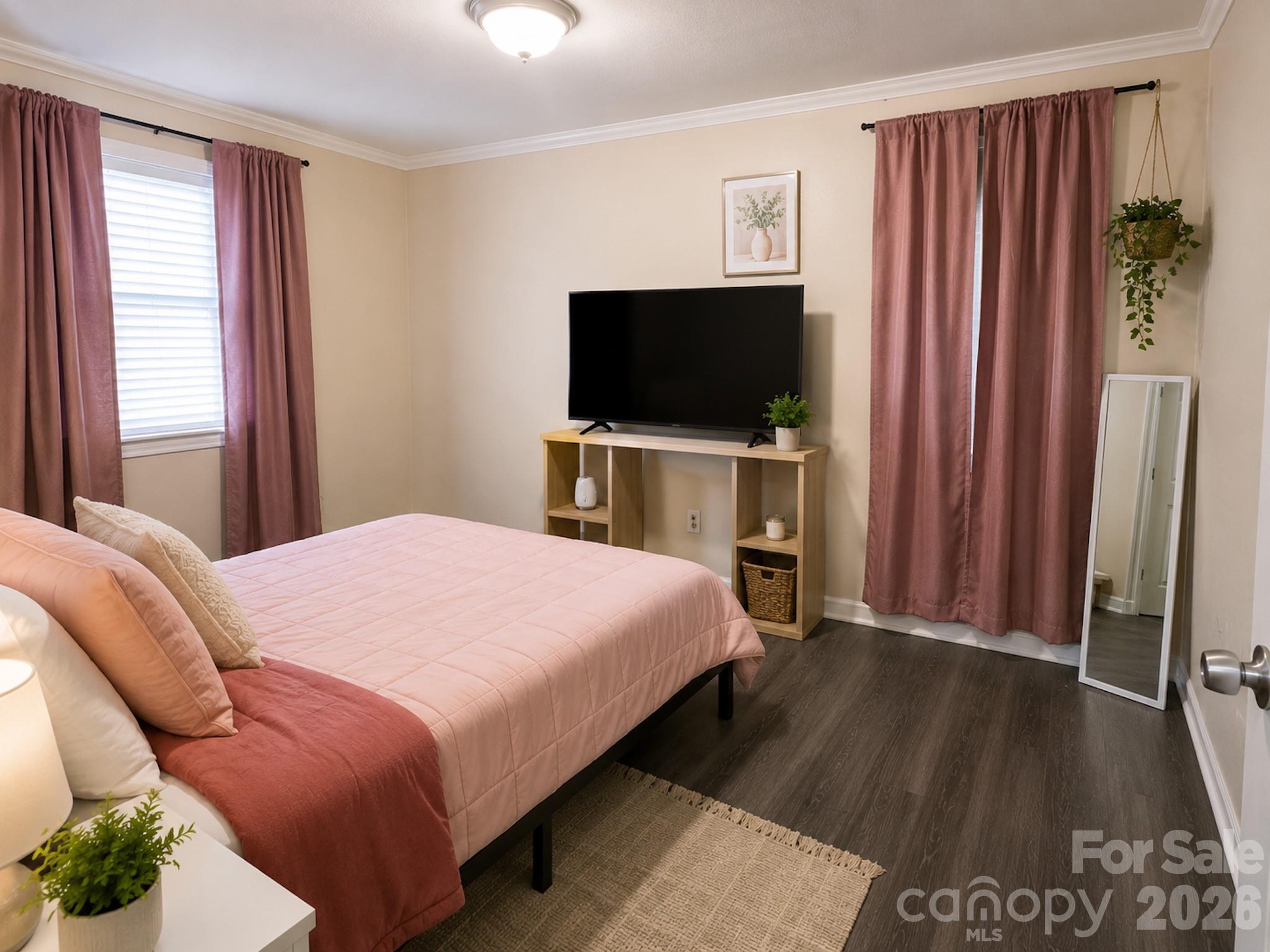1711 Younger Avenue — Statesville