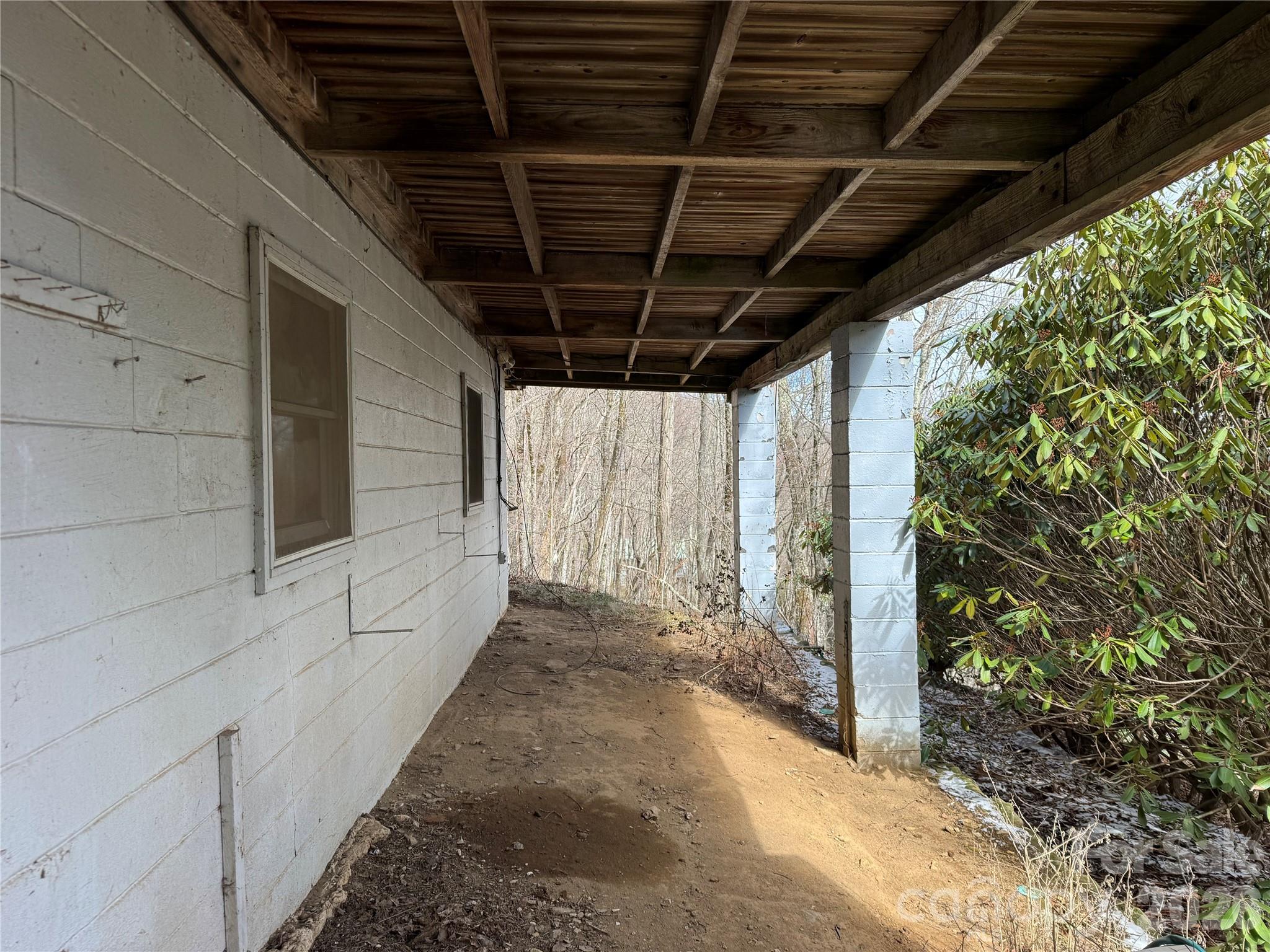 2085 Laurel Ridge N — Maggie Valley