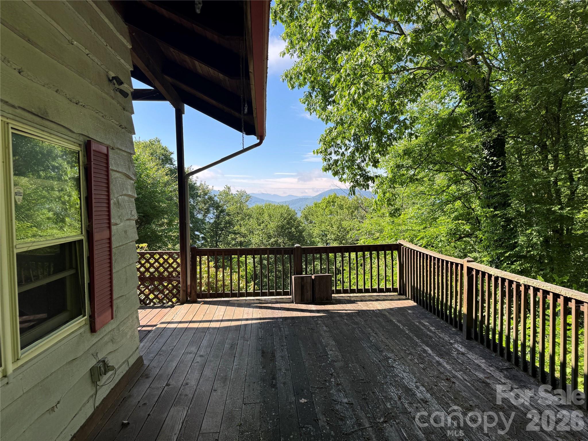 2085 Laurel Ridge N — Maggie Valley