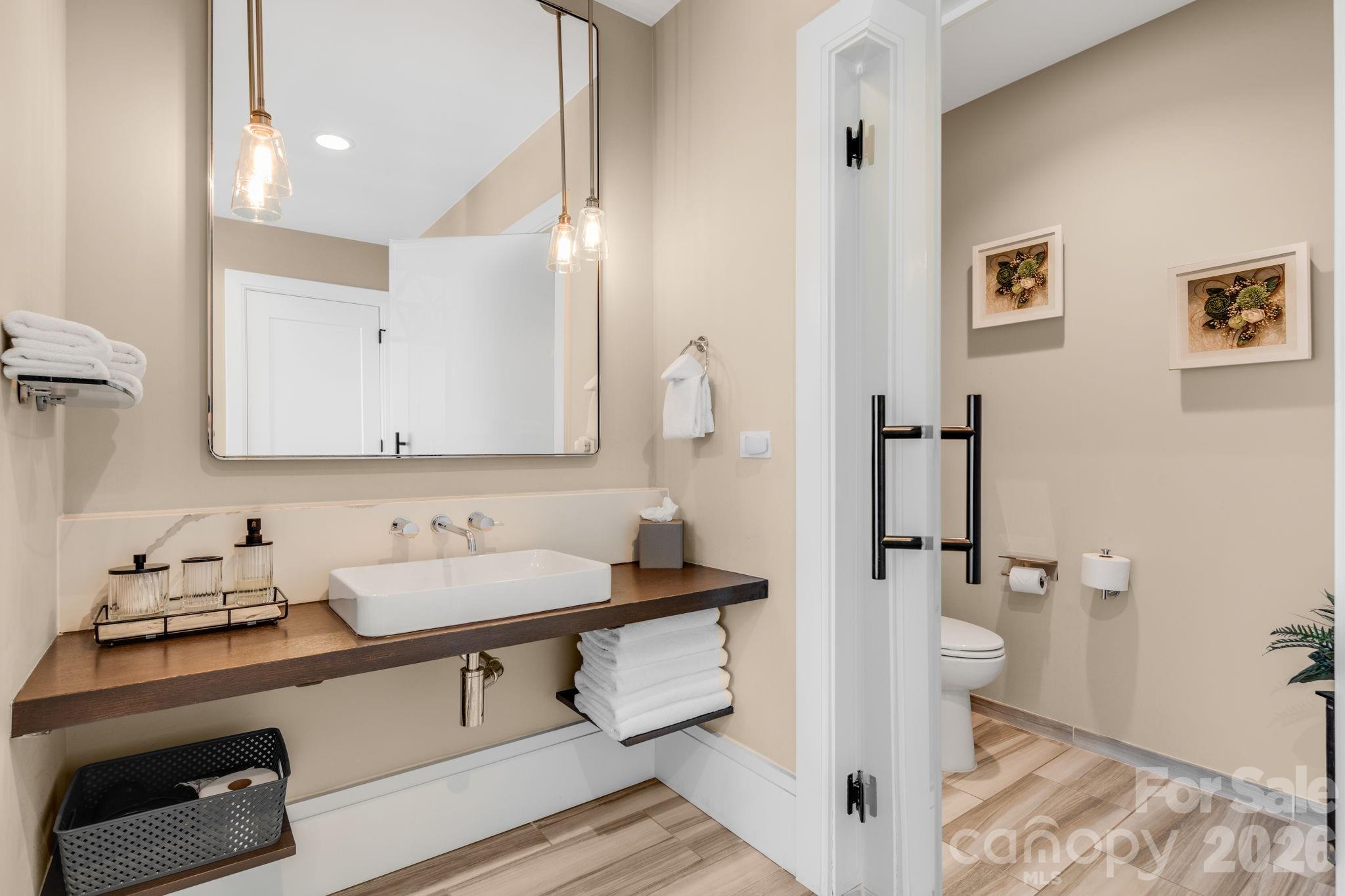 7 Patton Avenue #1006 — Asheville