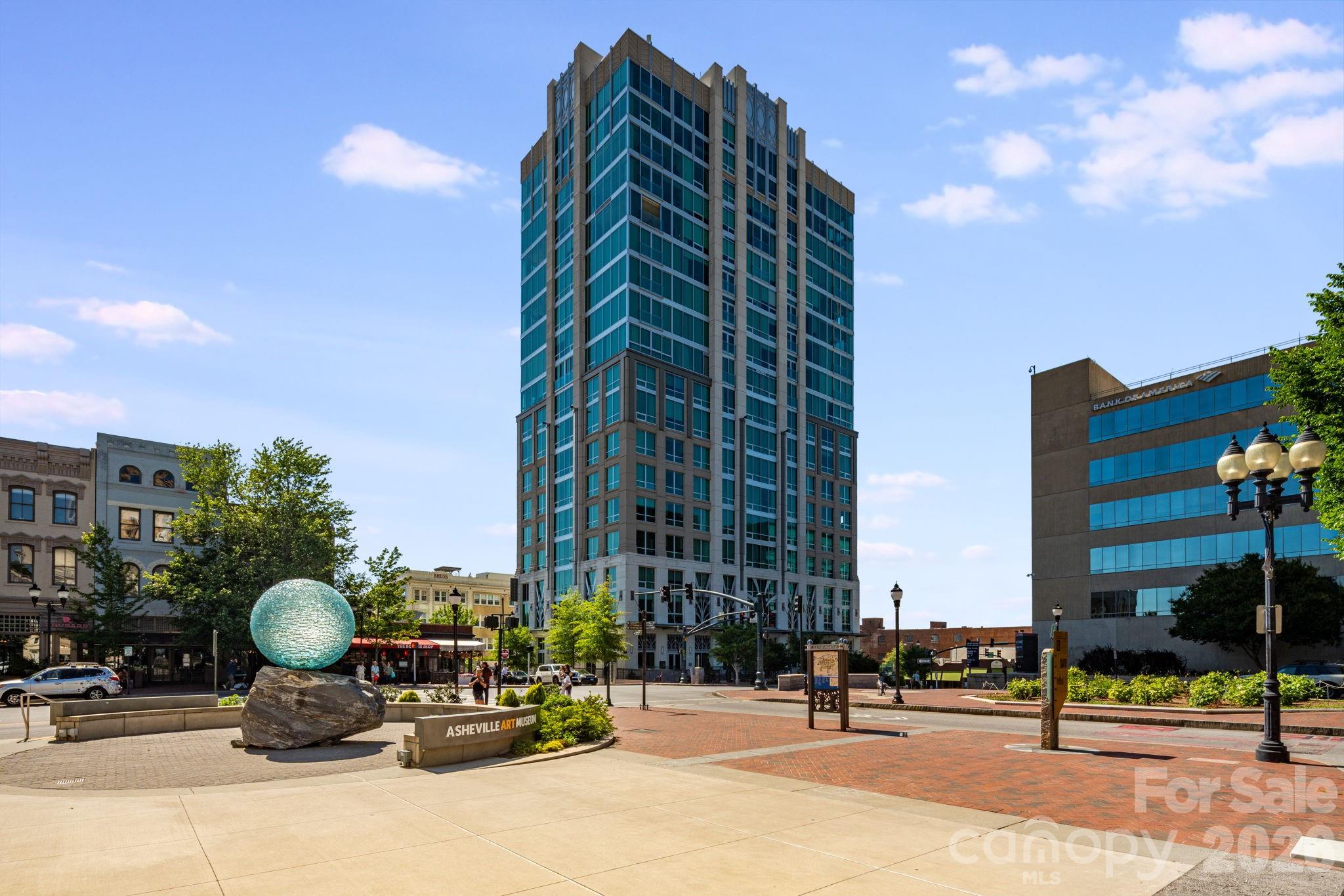 7 Patton Avenue #1006 — Asheville