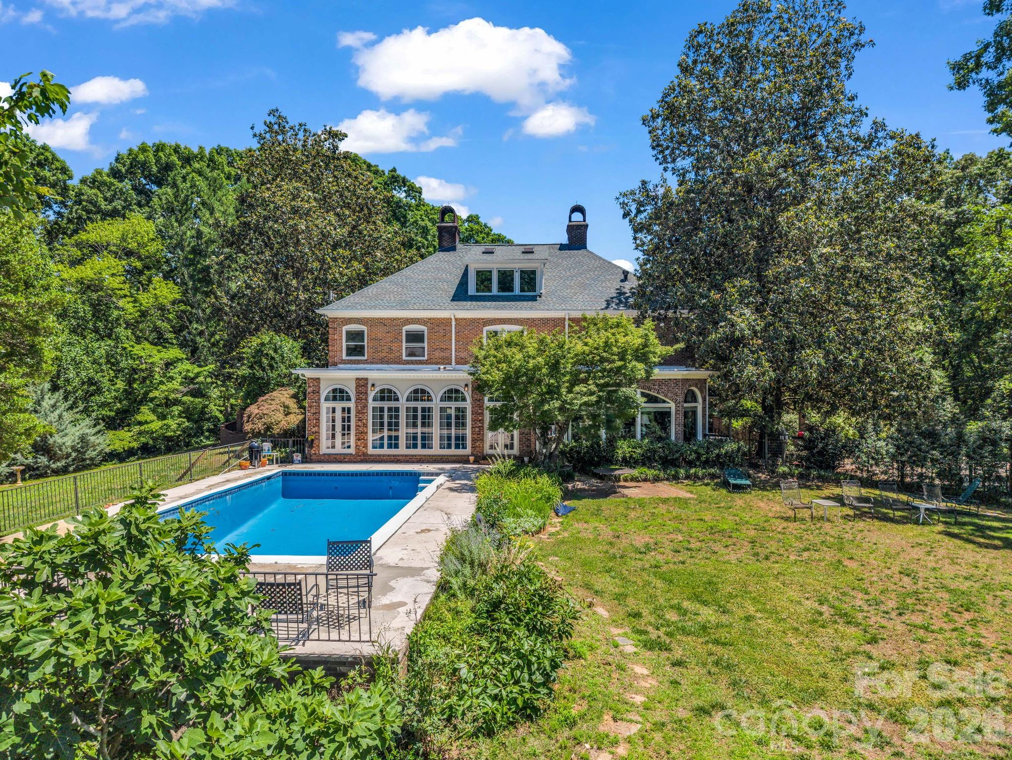 590 Miller Road — Rutherfordton