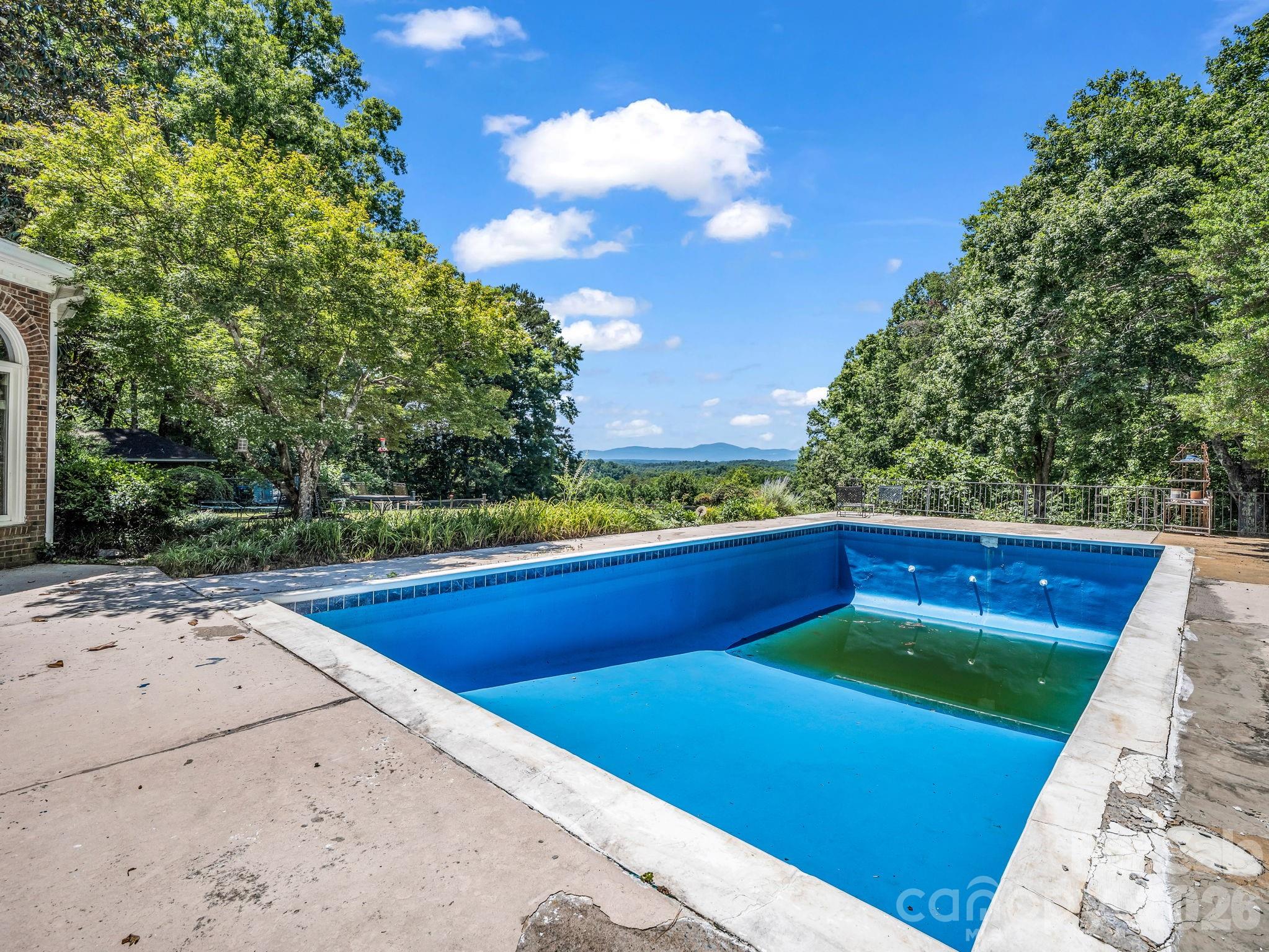 590 Miller Road — Rutherfordton