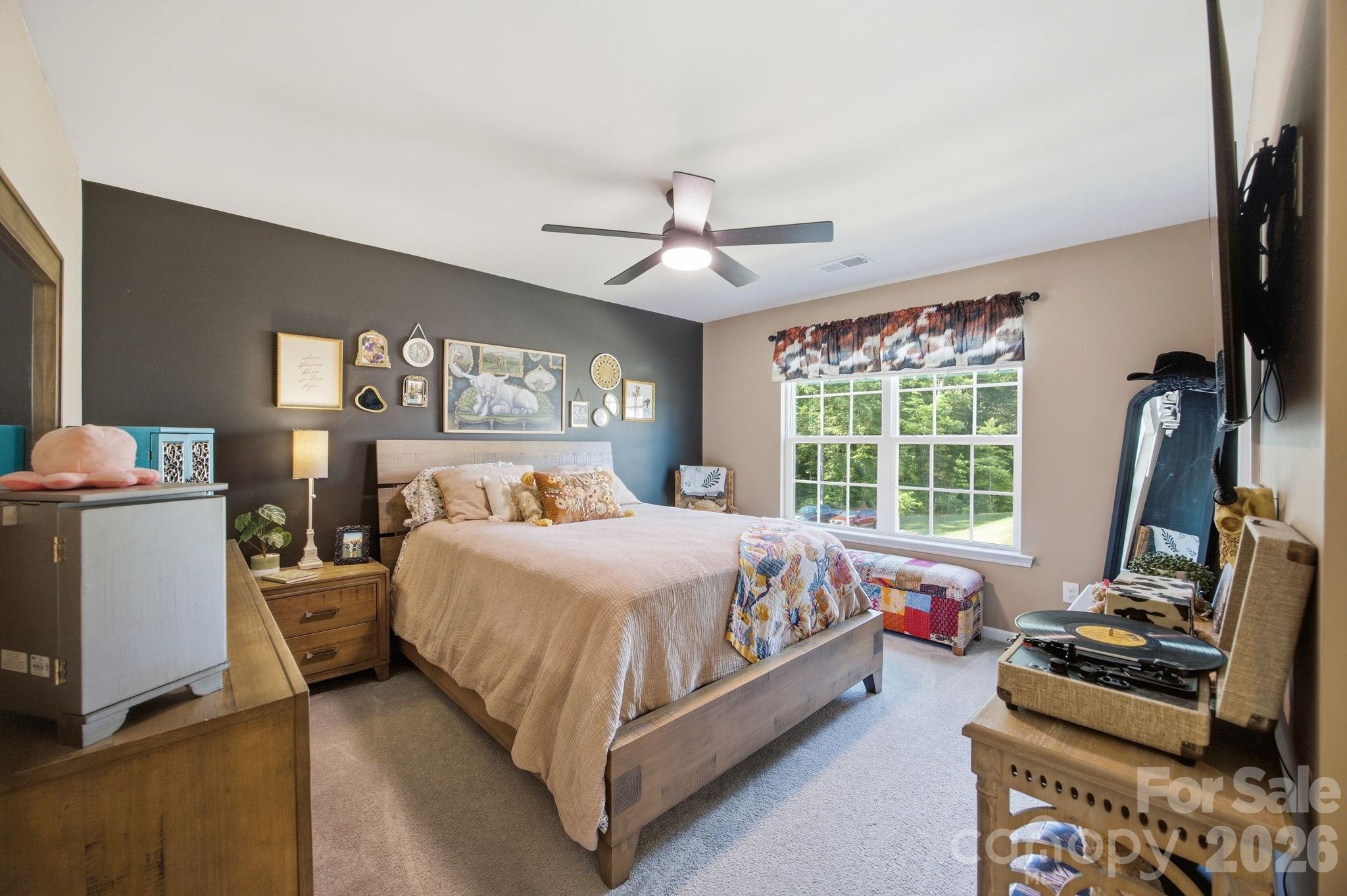5688 Newton Way — Maiden