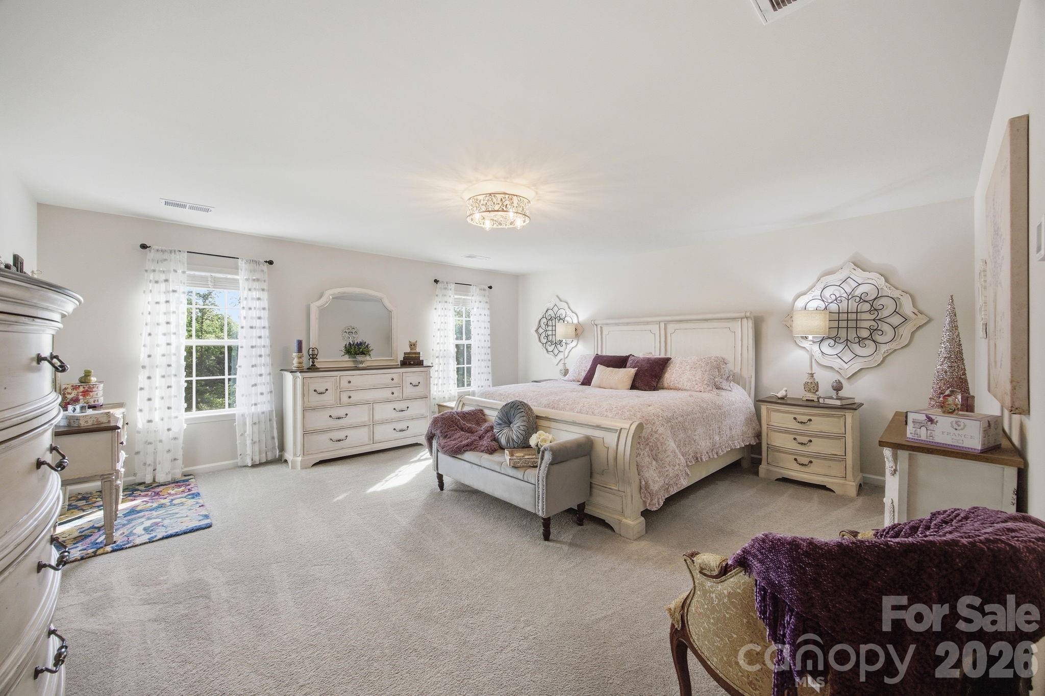 5688 Newton Way — Maiden