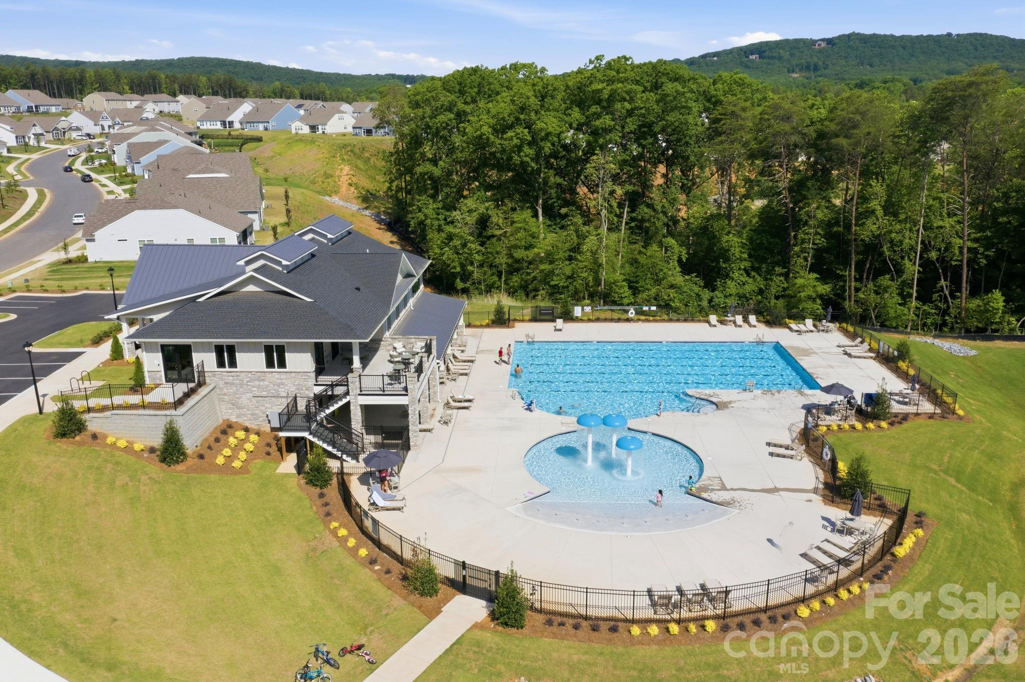 5688 Newton Way — Maiden