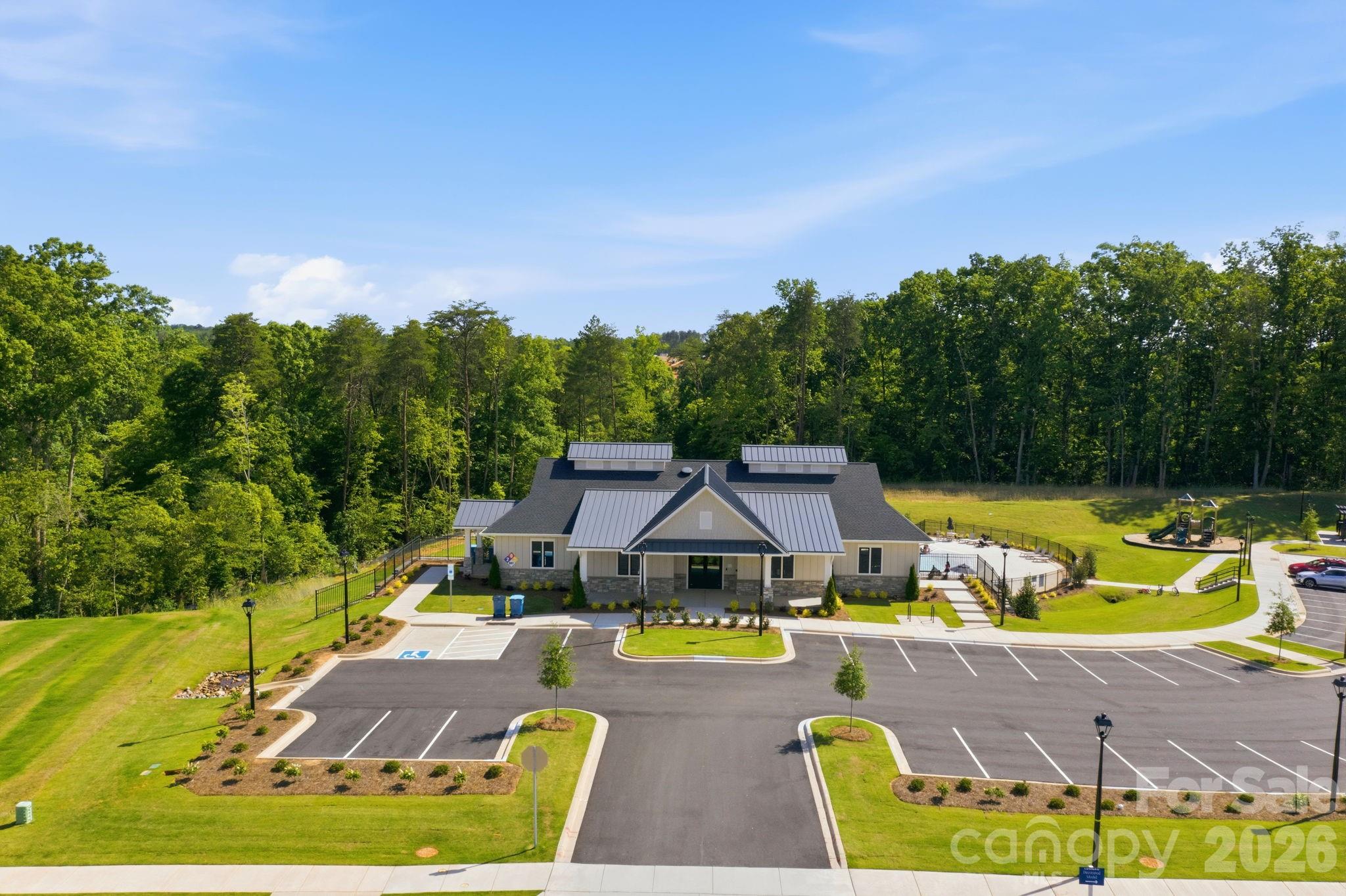 5688 Newton Way — Maiden