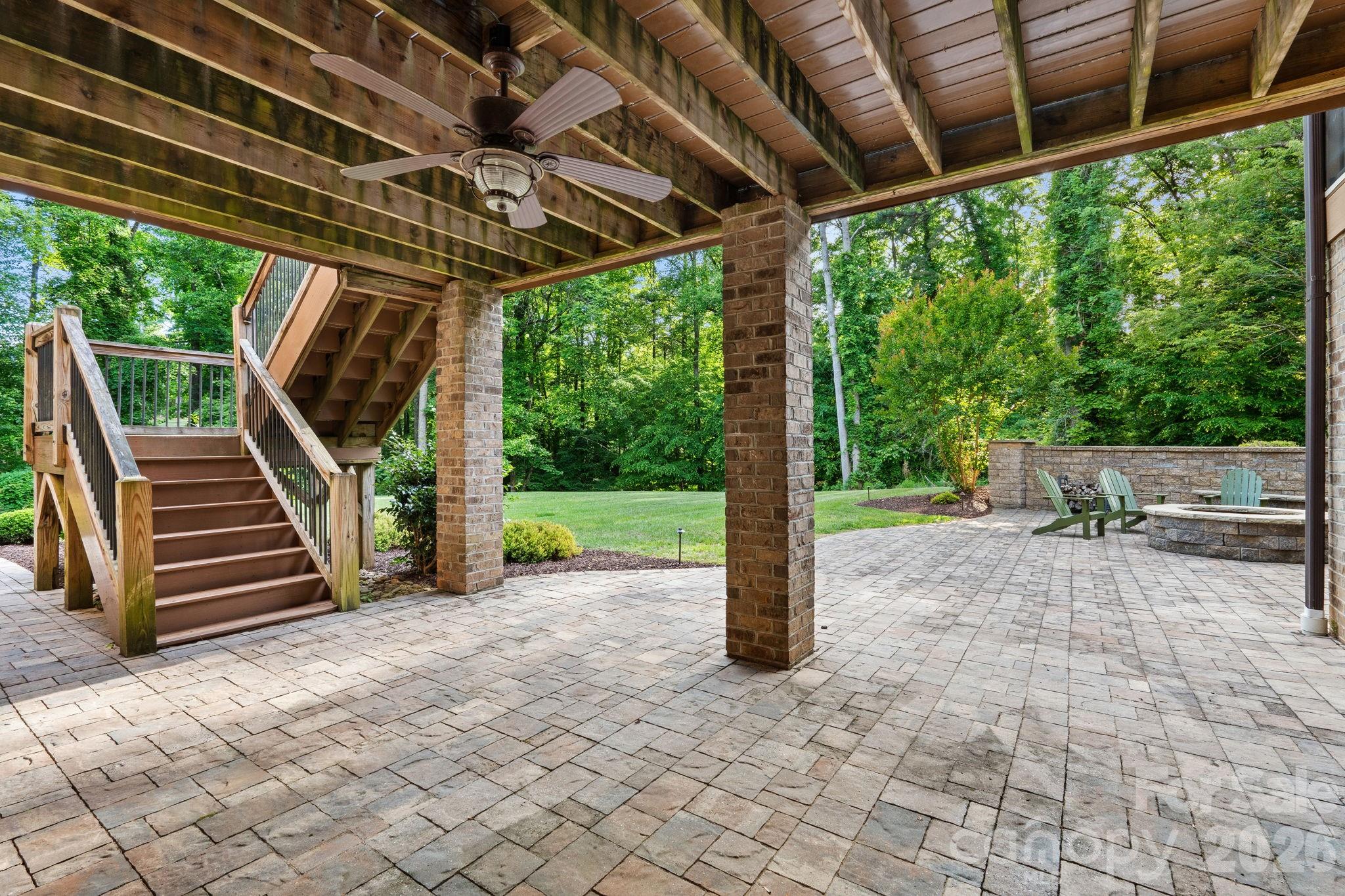 8050 Windswept Drive — Belews Creek