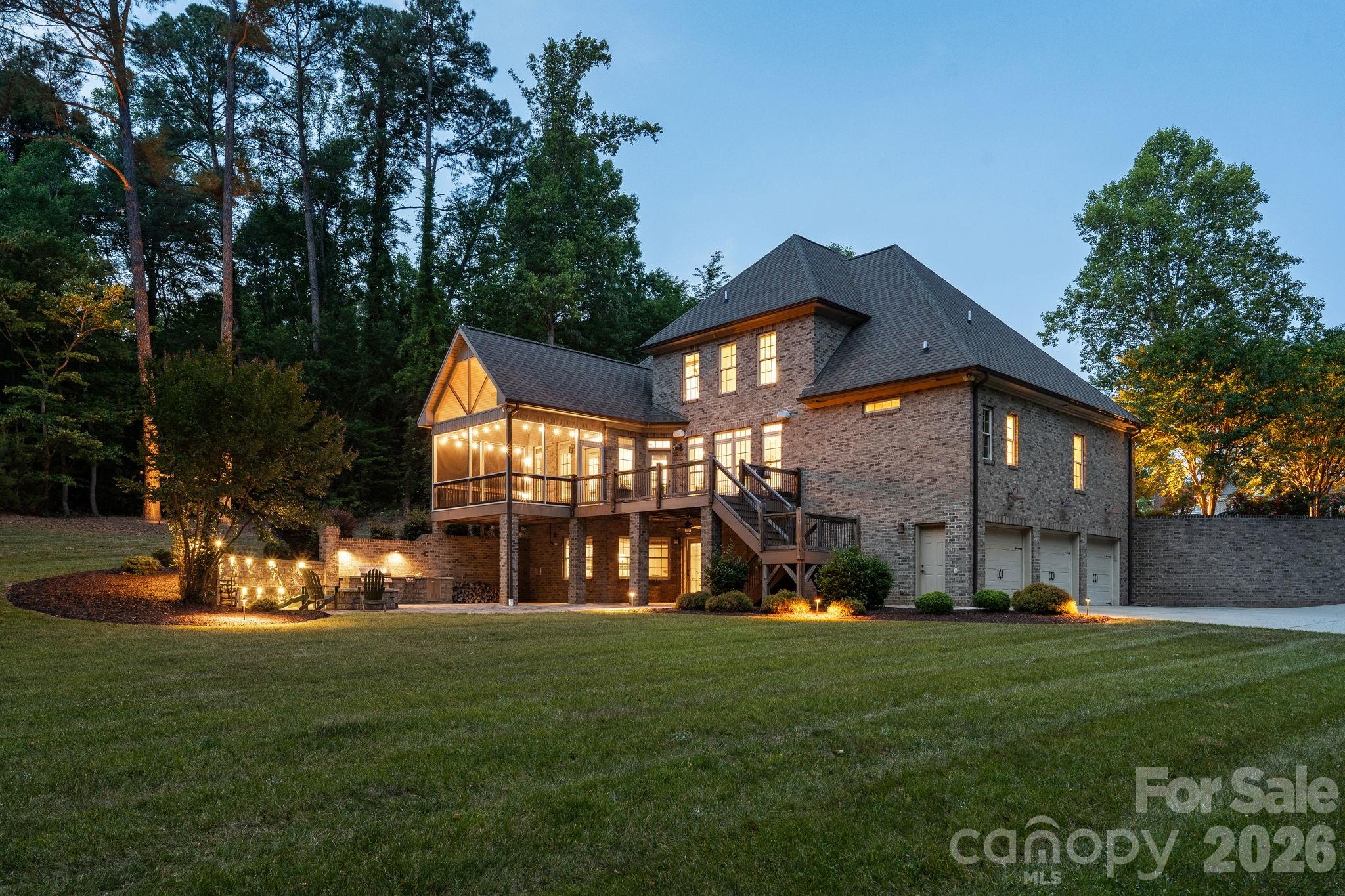 8050 Windswept Drive — Belews Creek