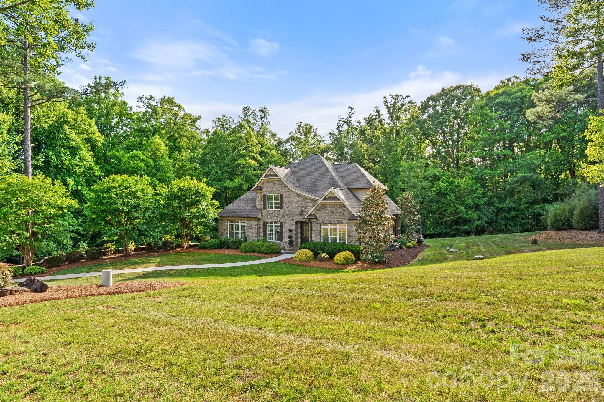 8050 Windswept Drive — Belews Creek