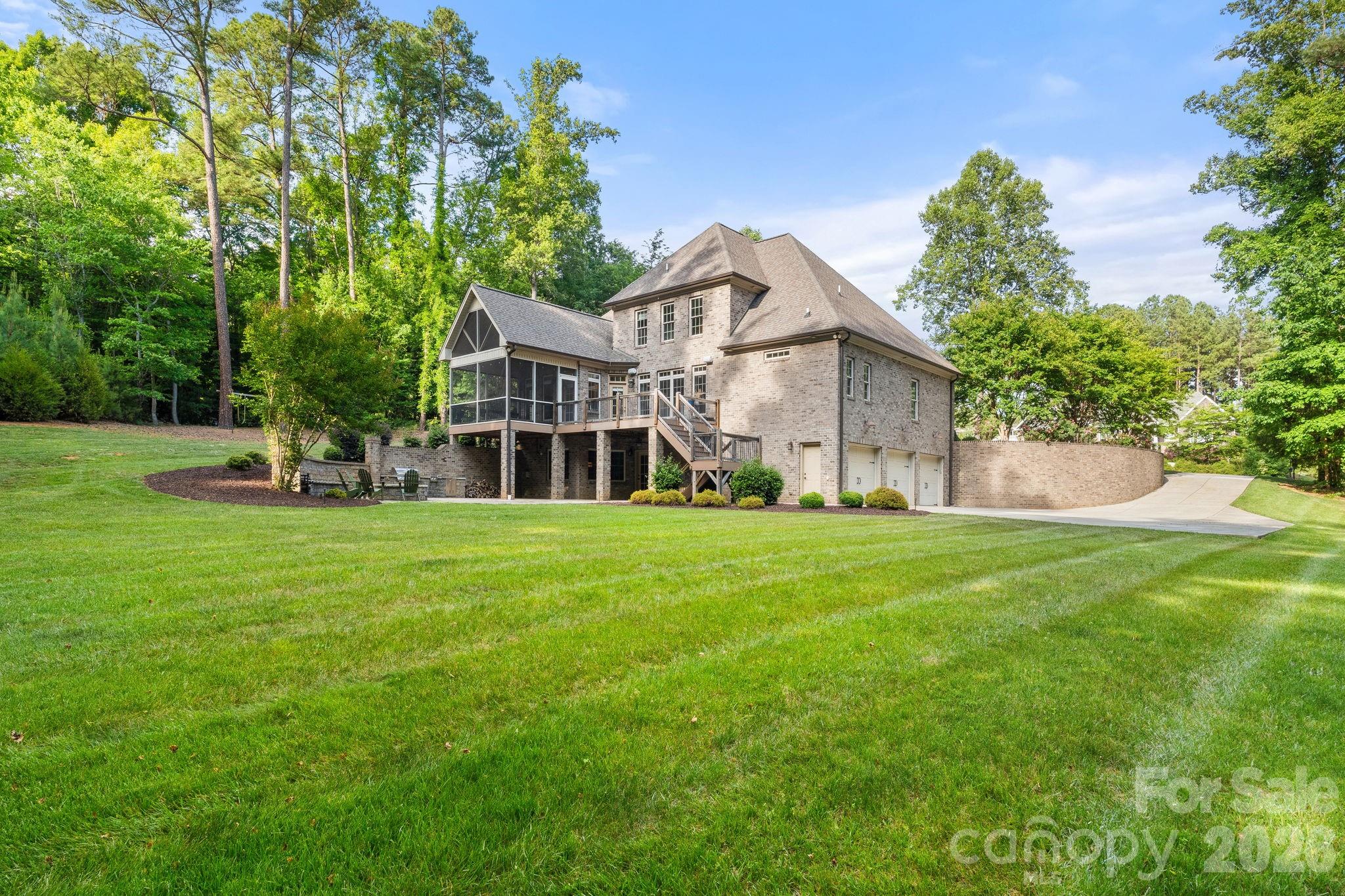 8050 Windswept Drive — Belews Creek