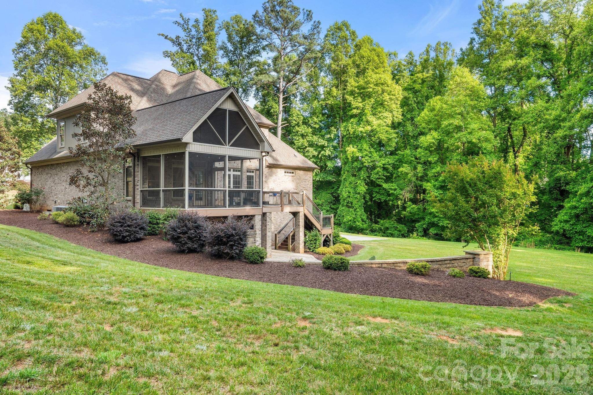 8050 Windswept Drive — Belews Creek