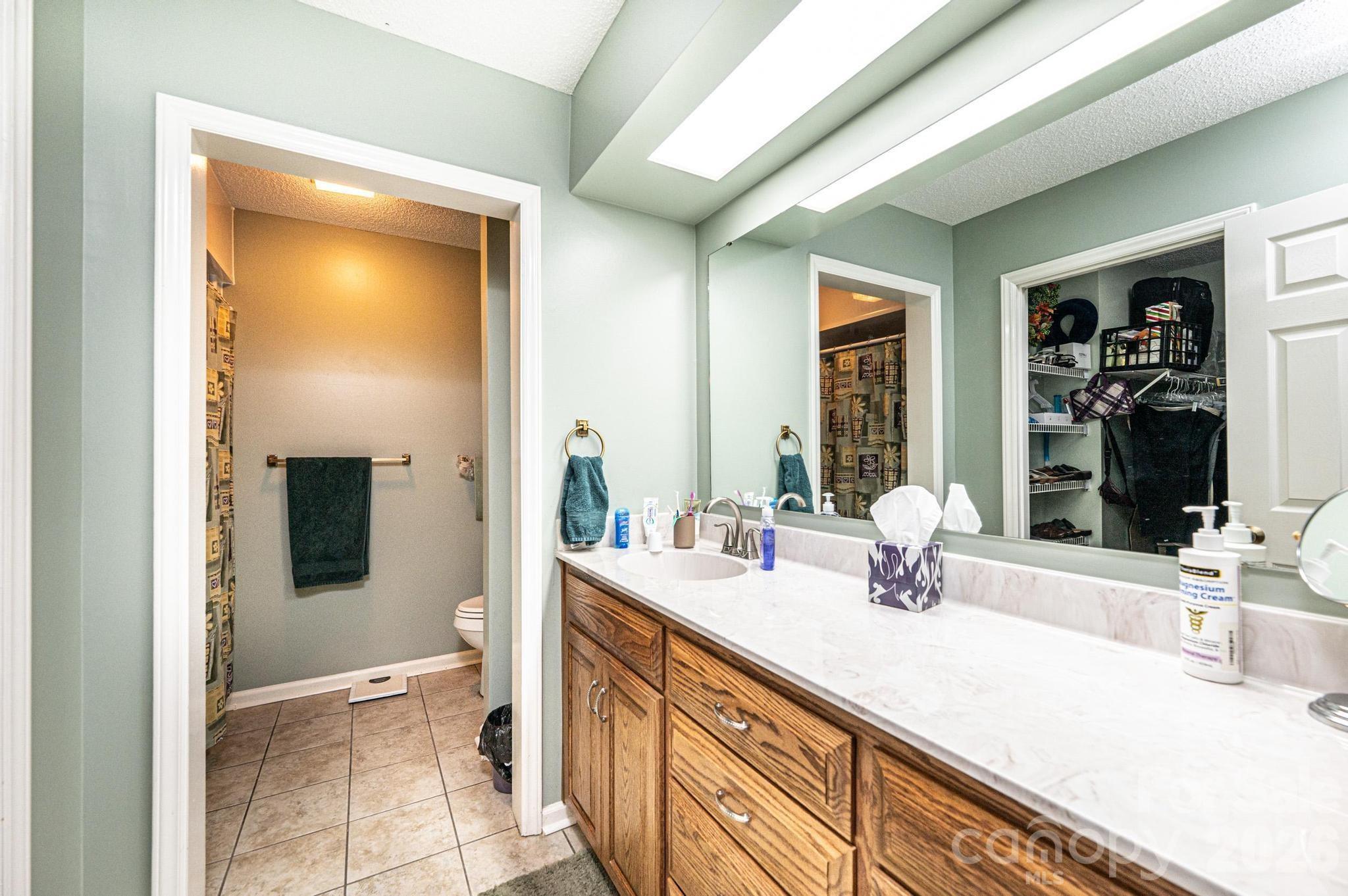 1788 12th Street NE #1788 — Hickory