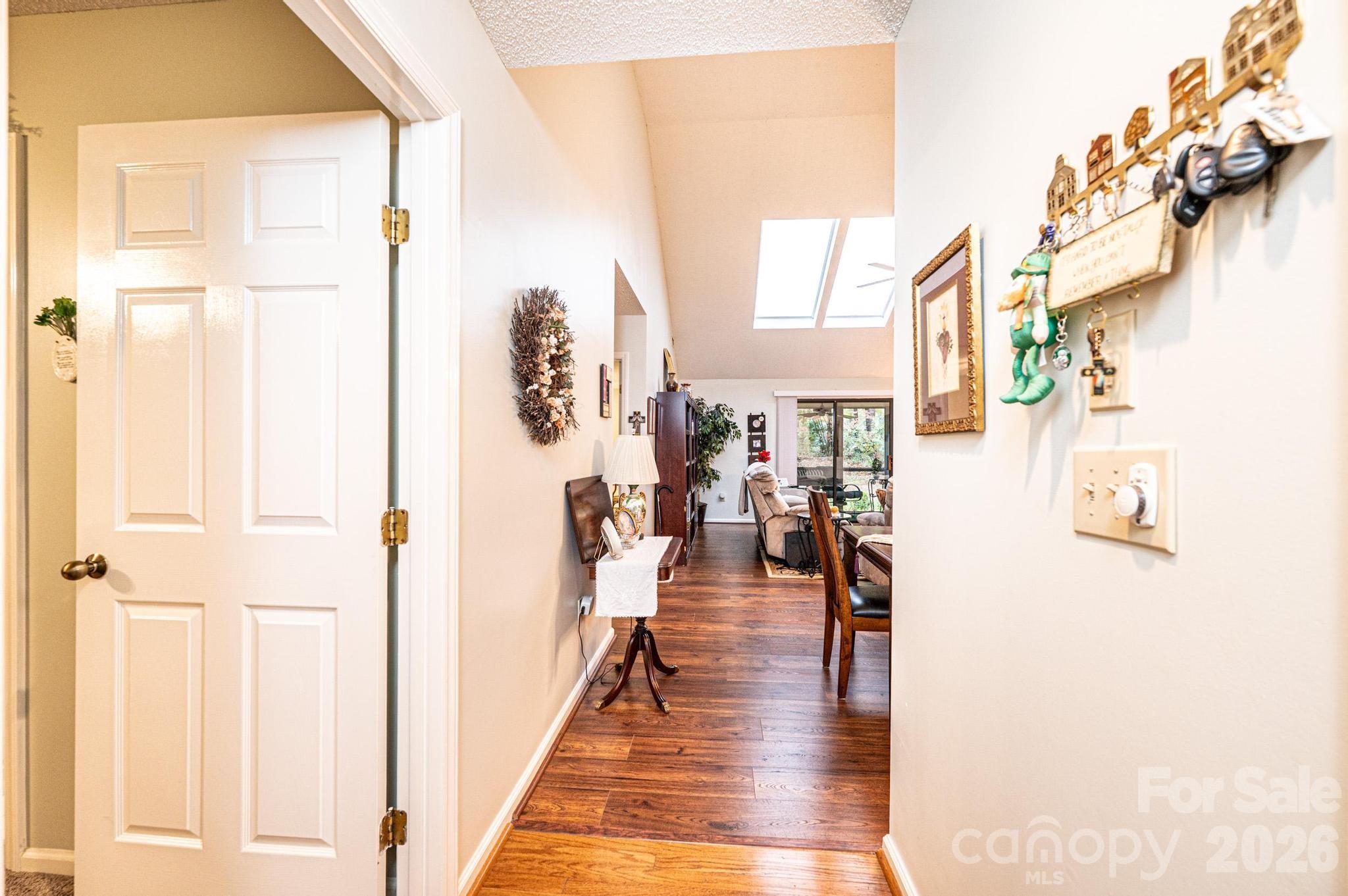 1788 12th Street NE #1788 — Hickory