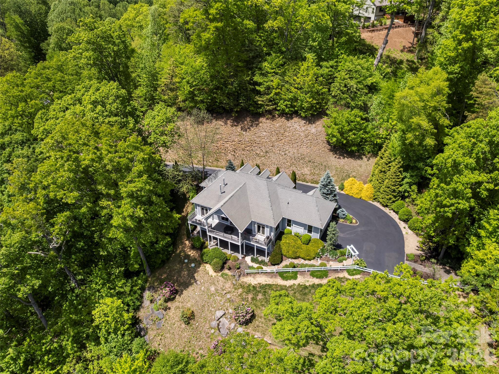 1278 Breckenridge Road — Waynesville