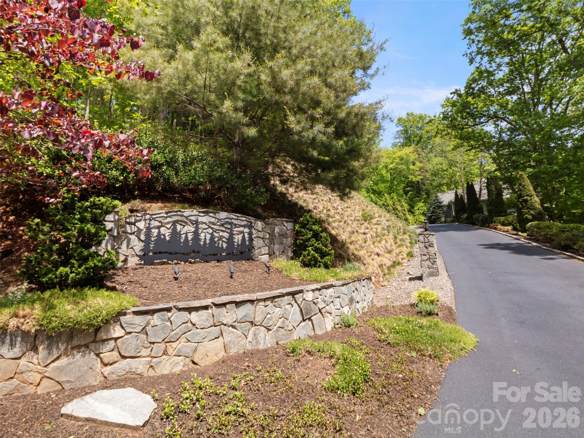 1278 Breckenridge Road — Waynesville