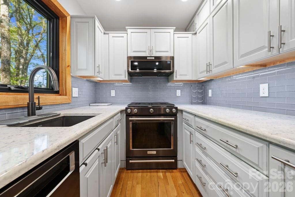 133 Brown Mountain Ridge Road — Blowing Rock