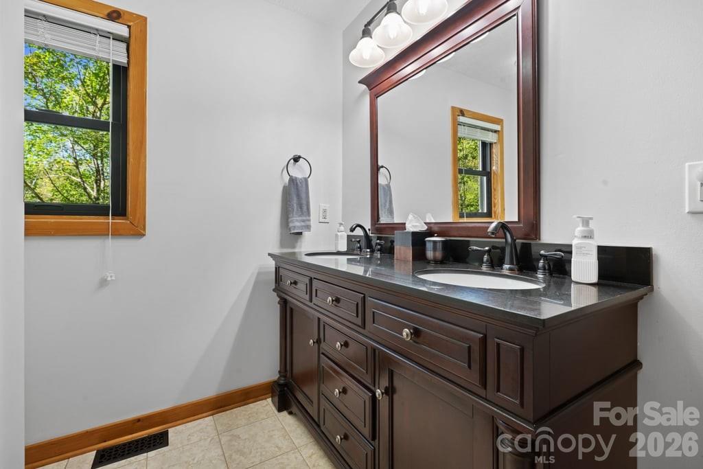 133 Brown Mountain Ridge Road — Blowing Rock