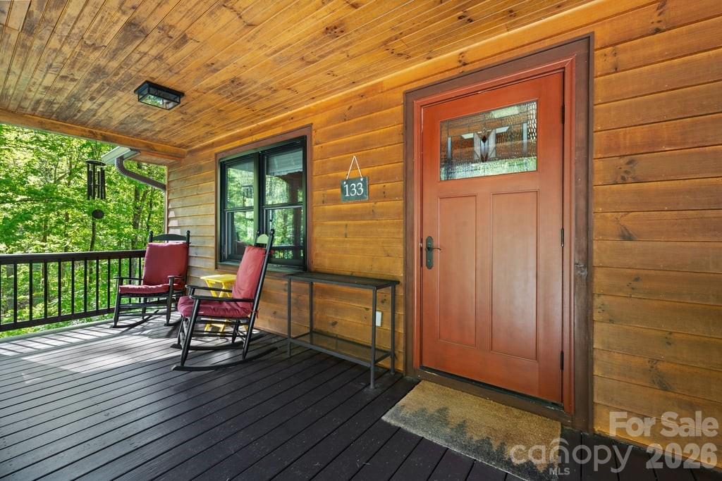 133 Brown Mountain Ridge Road — Blowing Rock