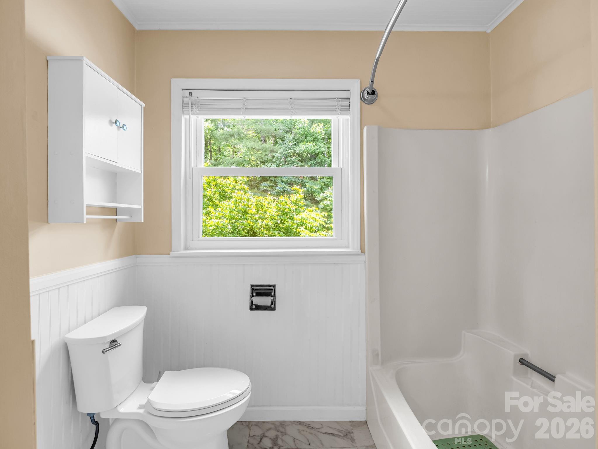 117 Willow Way — Hendersonville