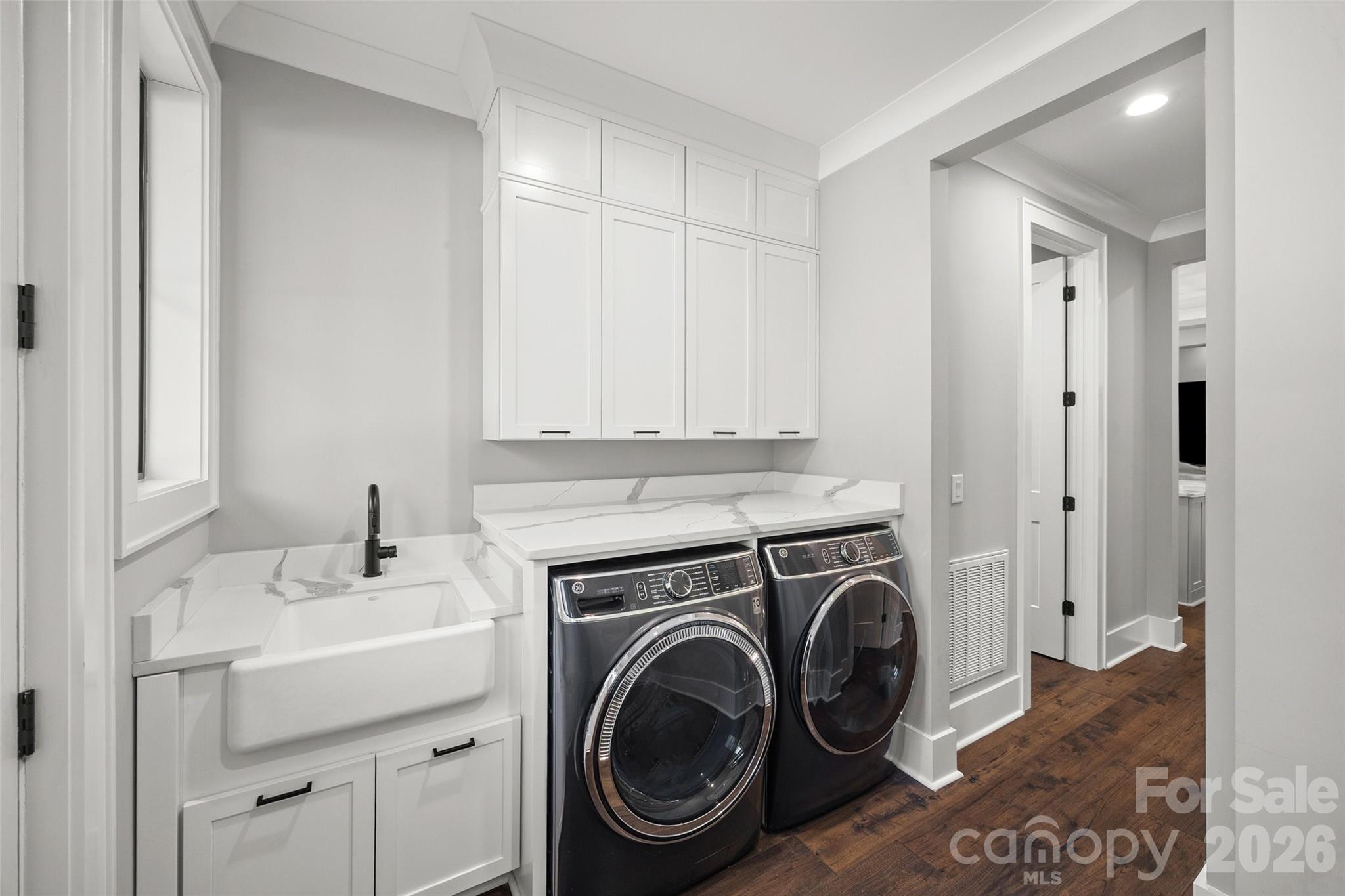 5438 Ralph Harper Lane — Clover