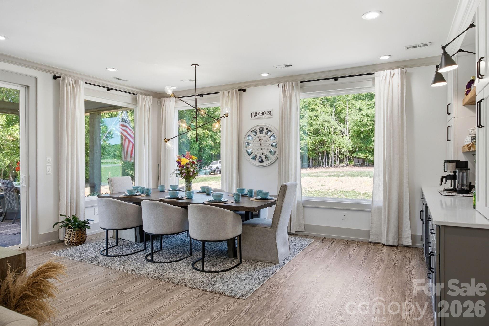 8815 Bringle Ferry Road — Salisbury