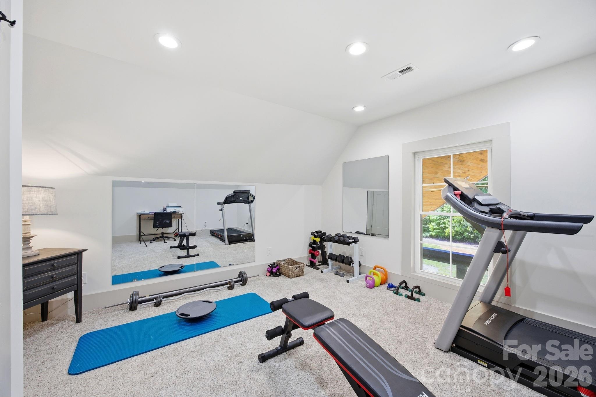8815 Bringle Ferry Road — Salisbury